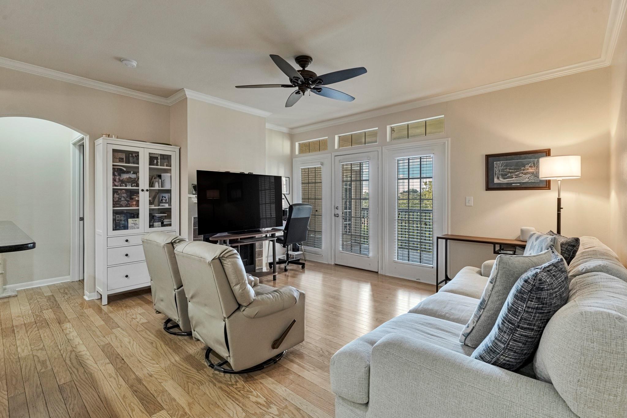 9525 N Capital Of Texas Highway # 124