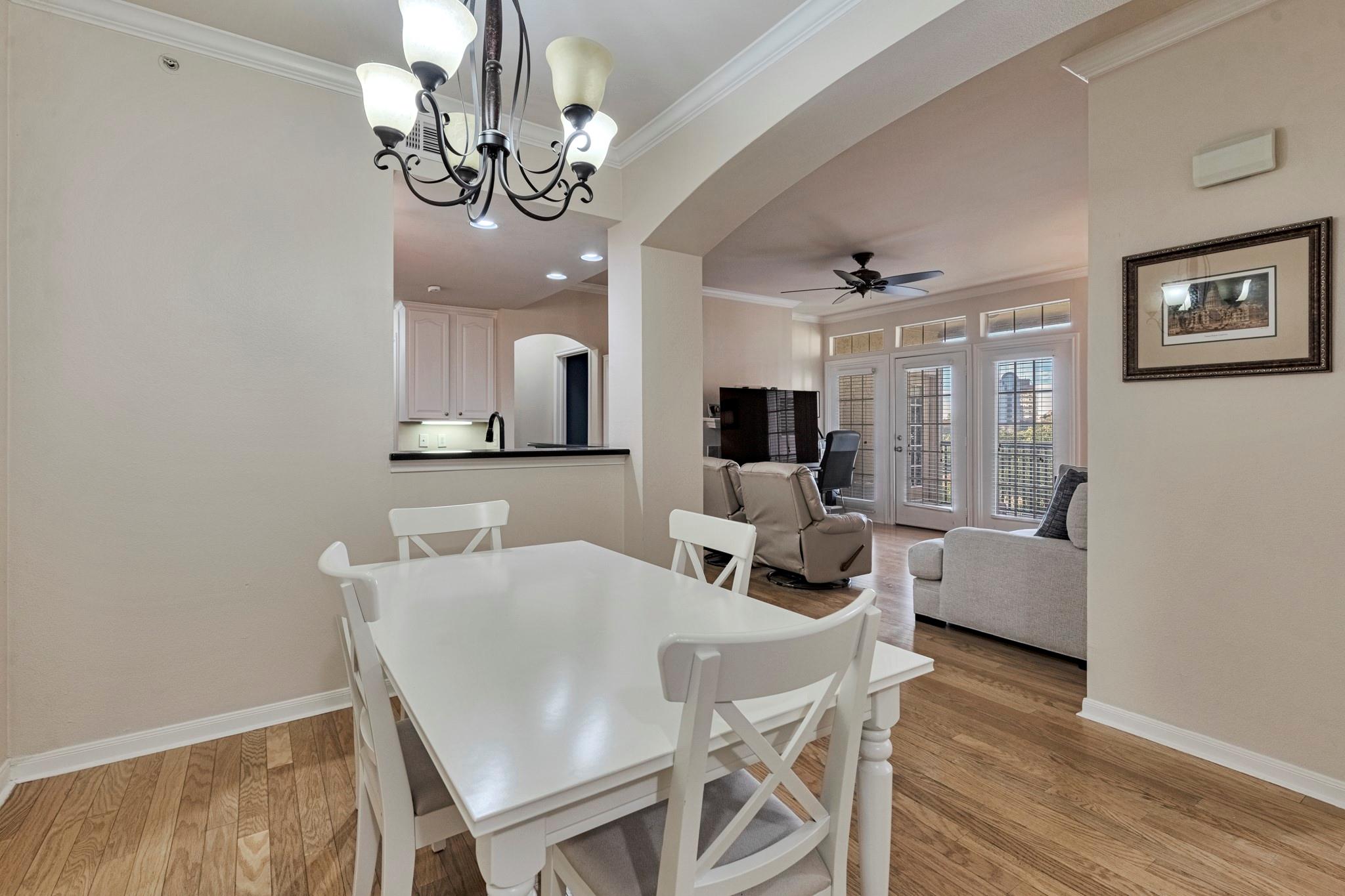 9525 N Capital Of Texas Highway # 124