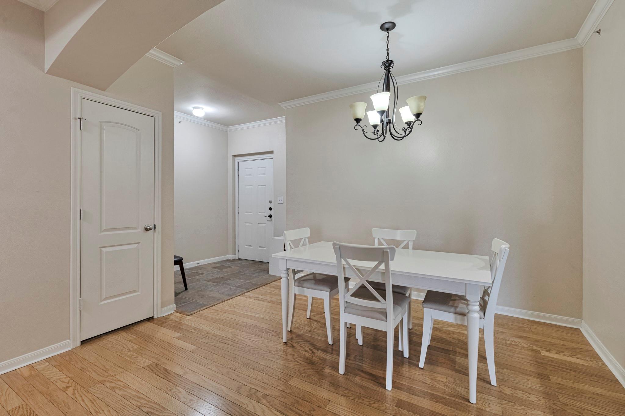 9525 N Capital Of Texas Highway # 124