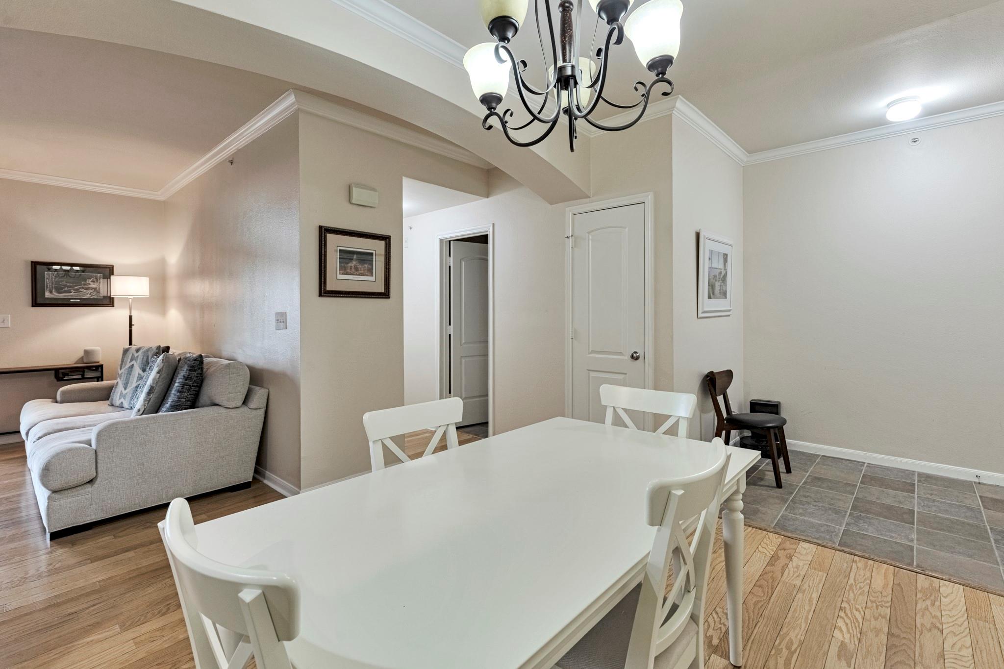 9525 N Capital Of Texas Highway # 124