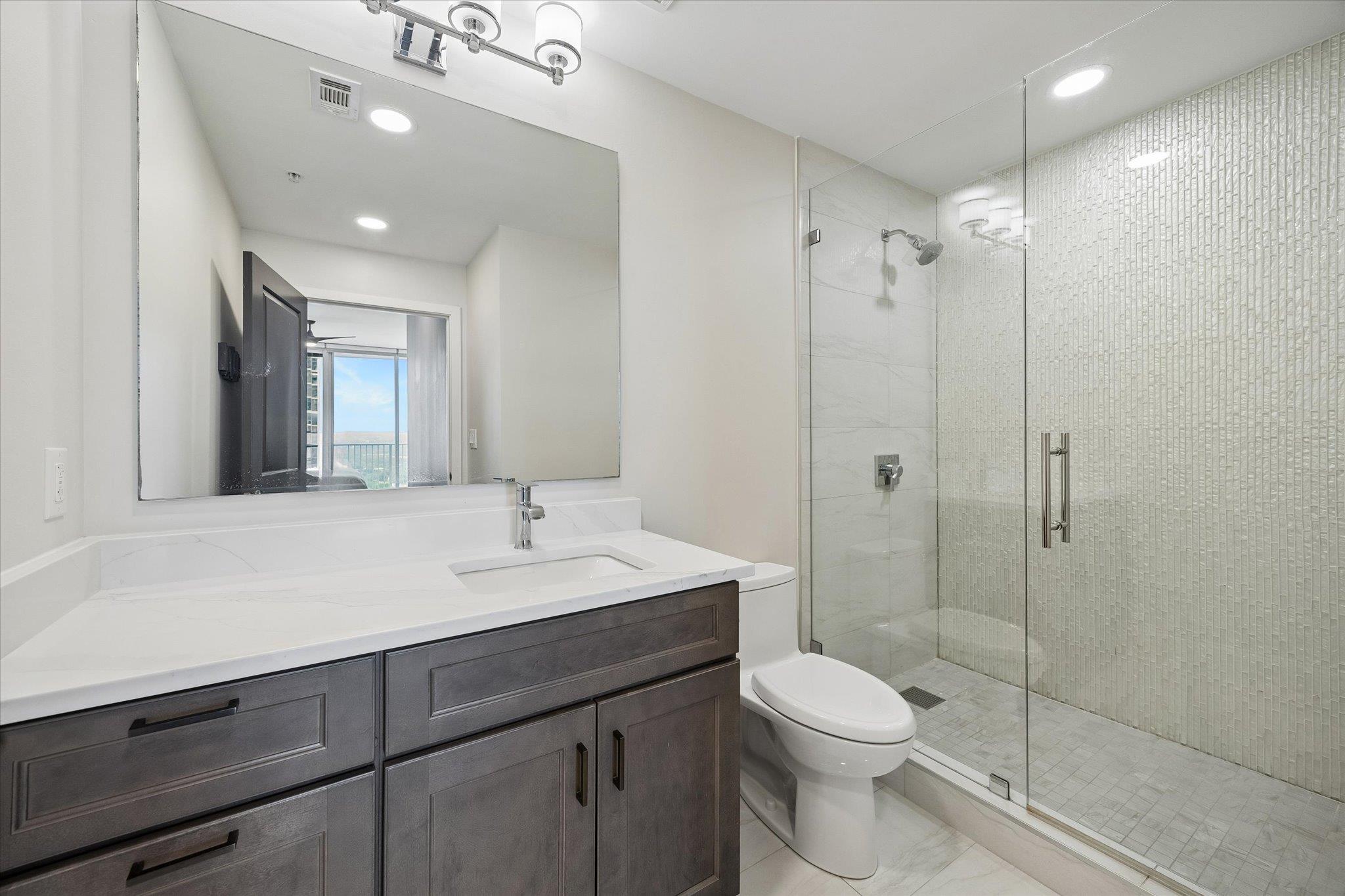 360 Nueces ST # 2302
