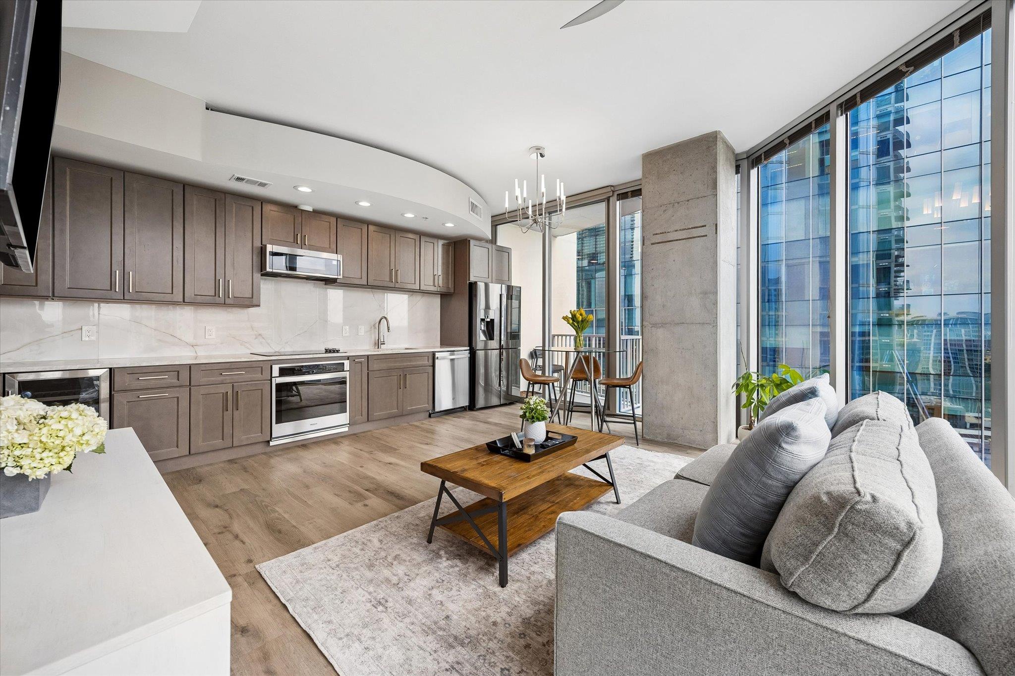 360 Nueces ST # 2302