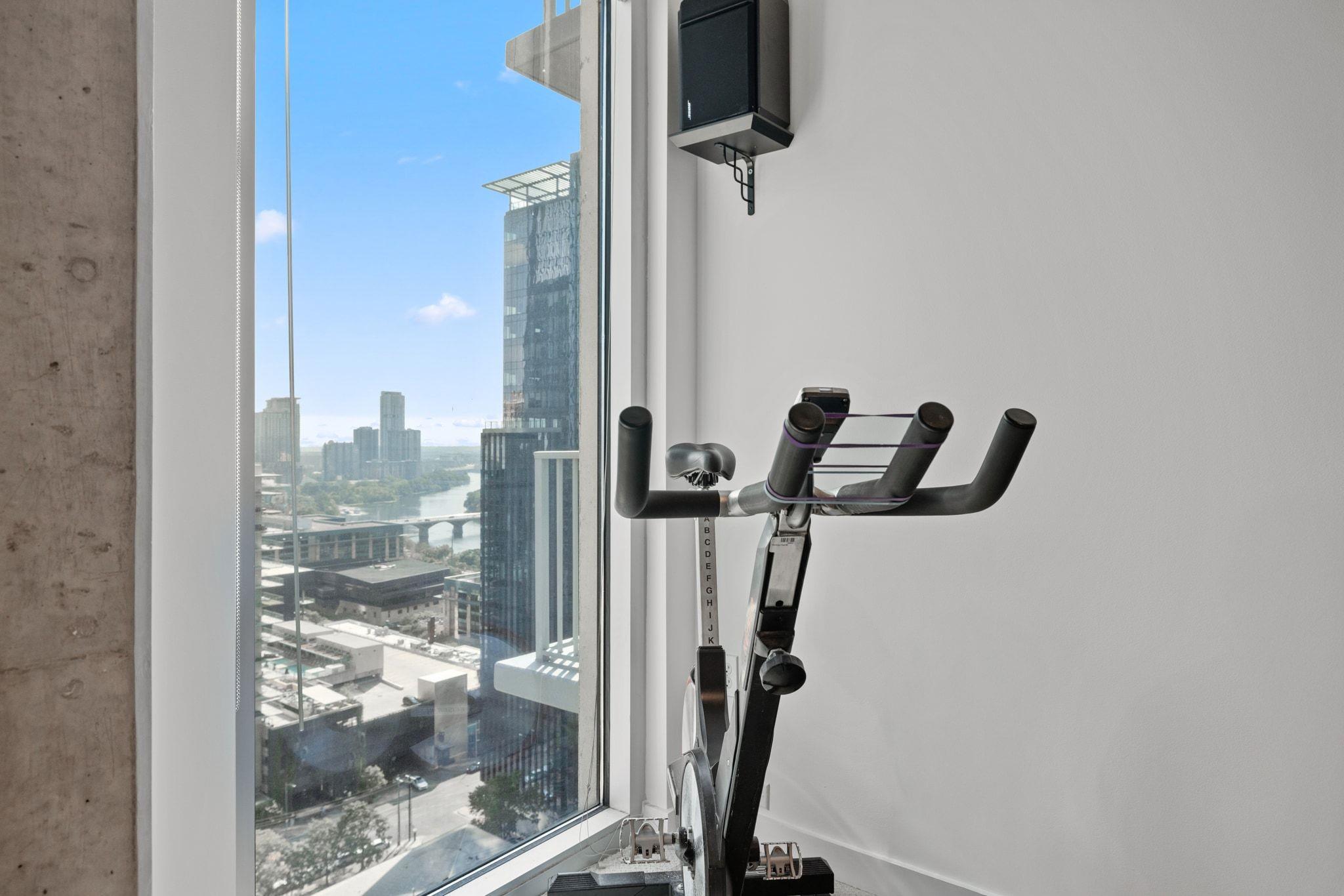 360 Nueces ST # 2105