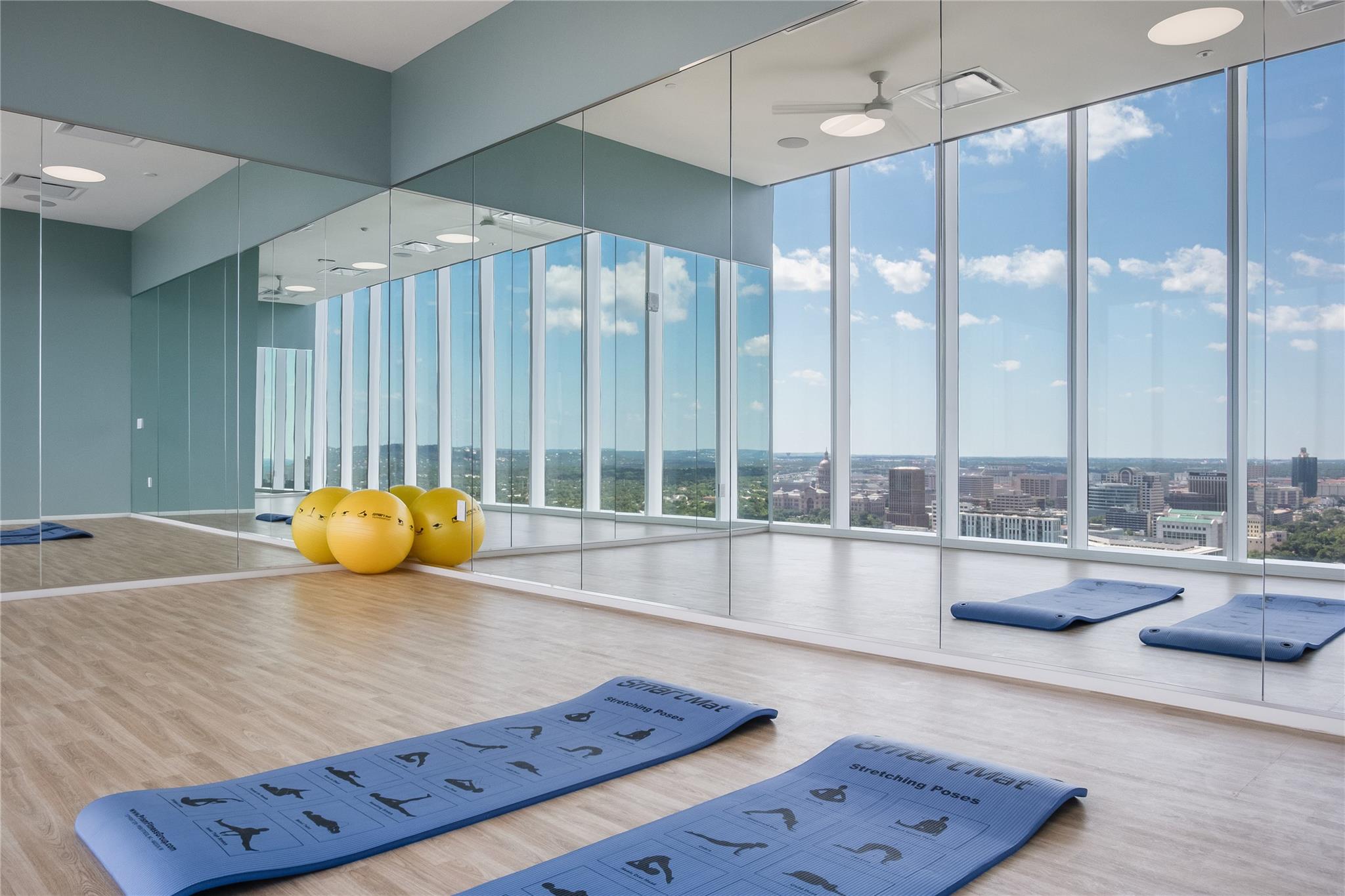 301 West Ave # 1705