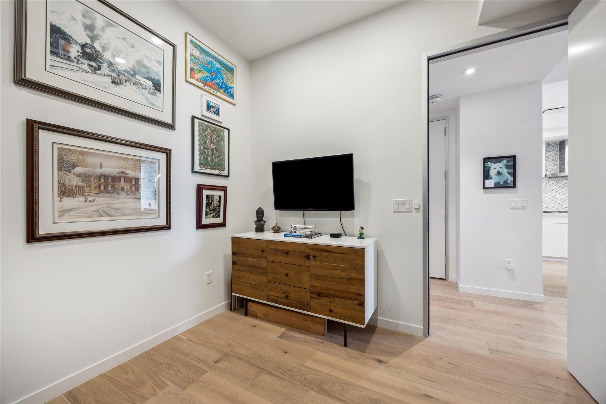 301 West Ave # 1705