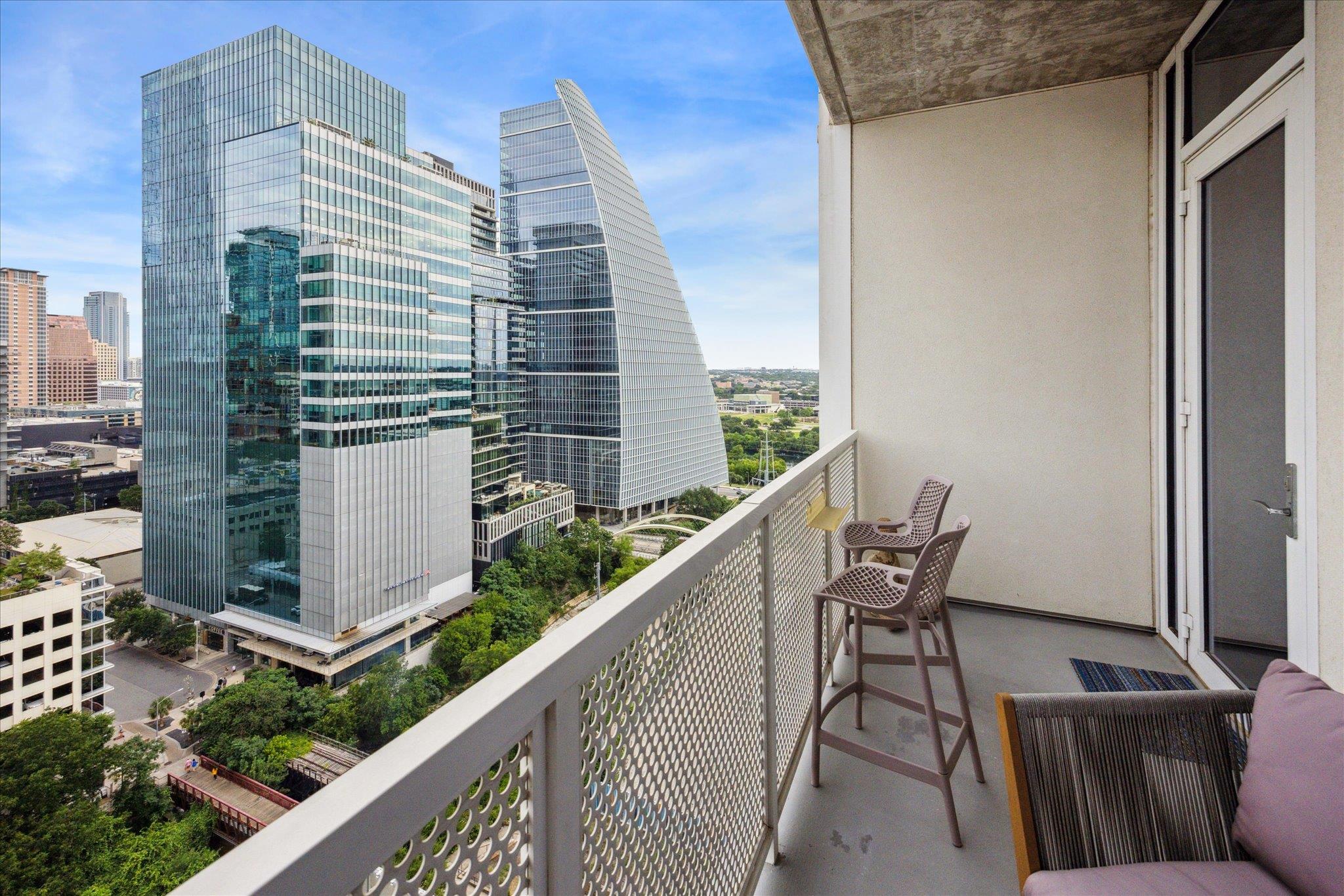 301 West Ave # 1705