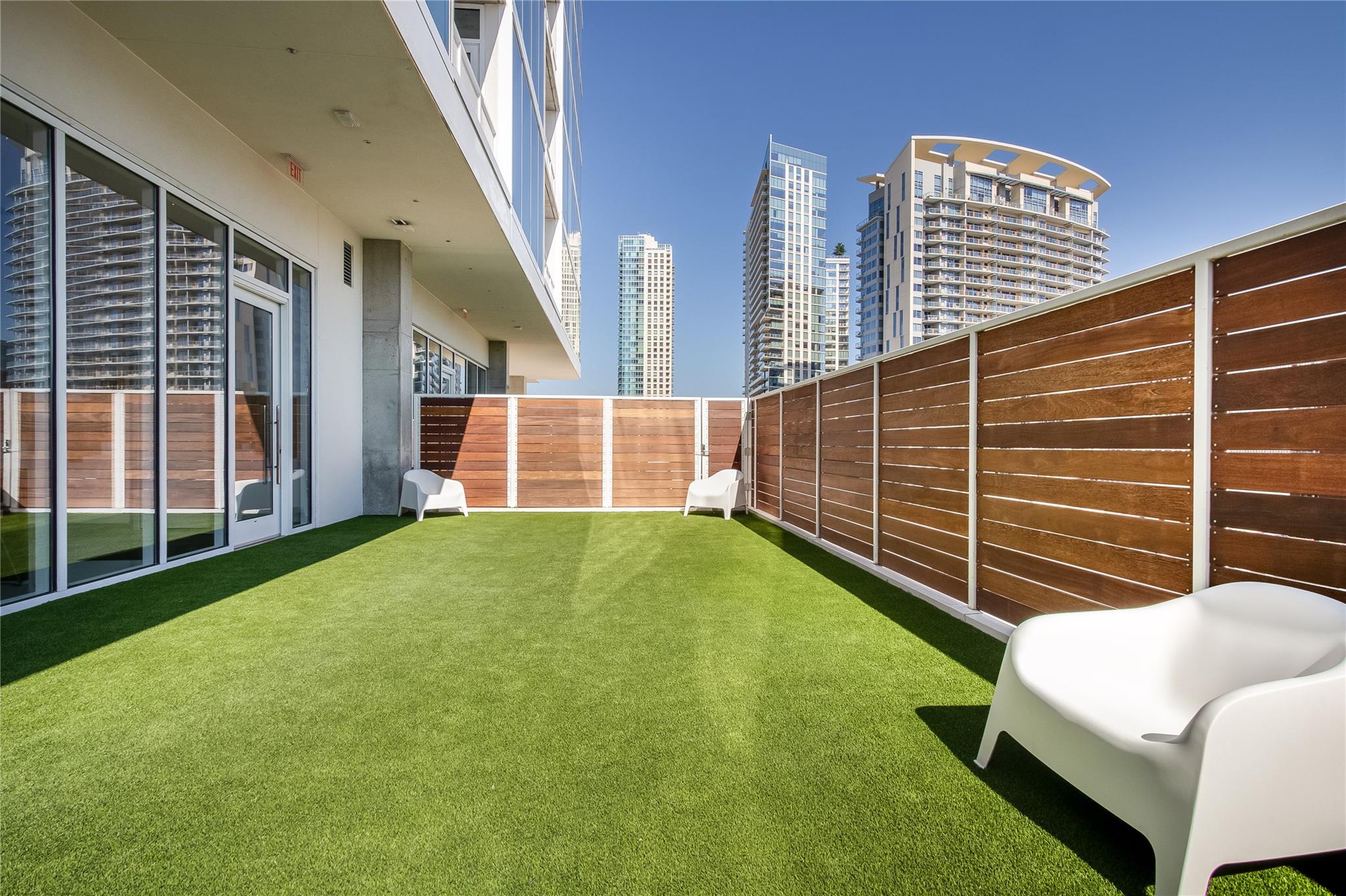 301 West Ave # 1705