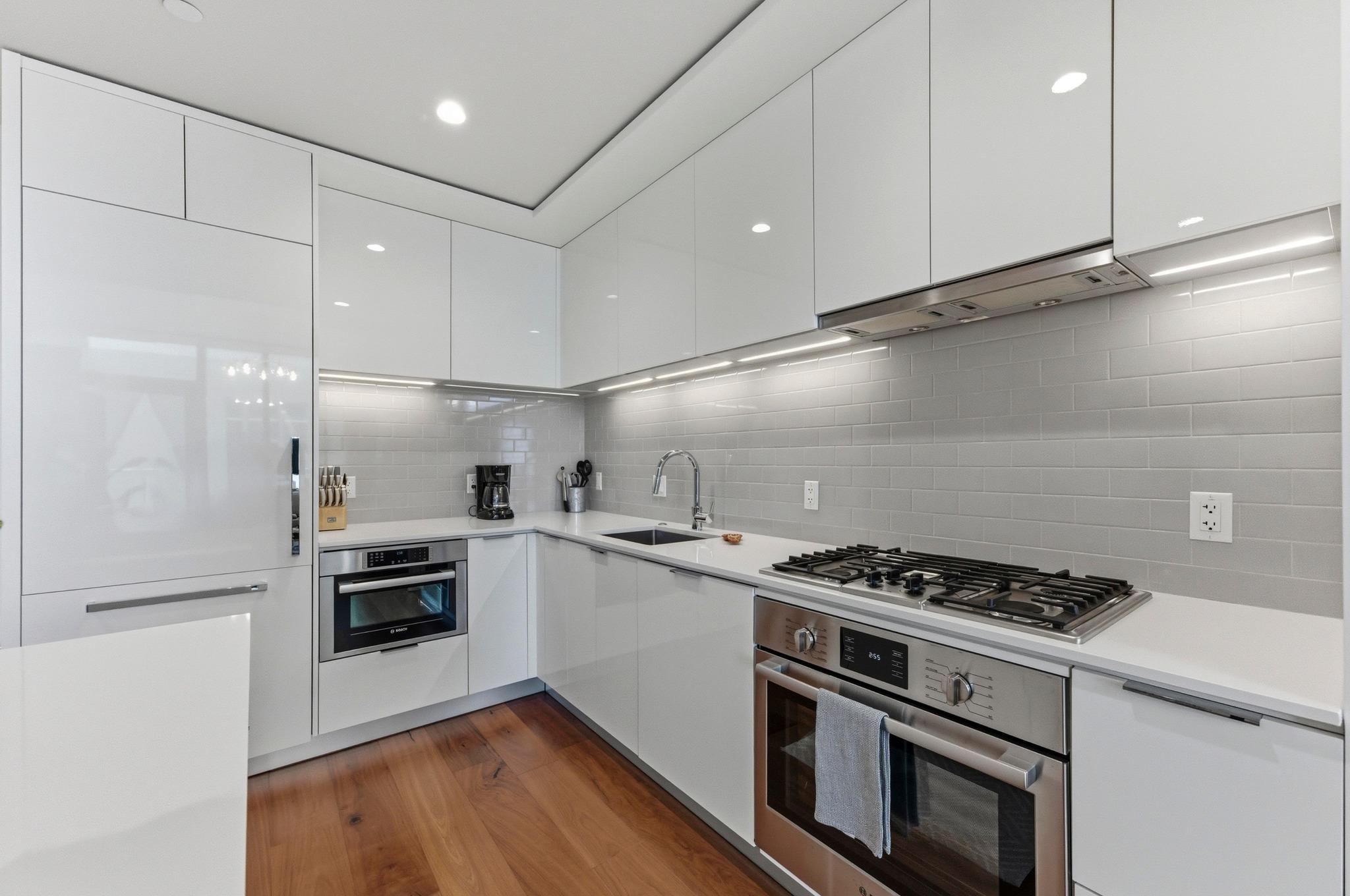 44 East Ave # 1503