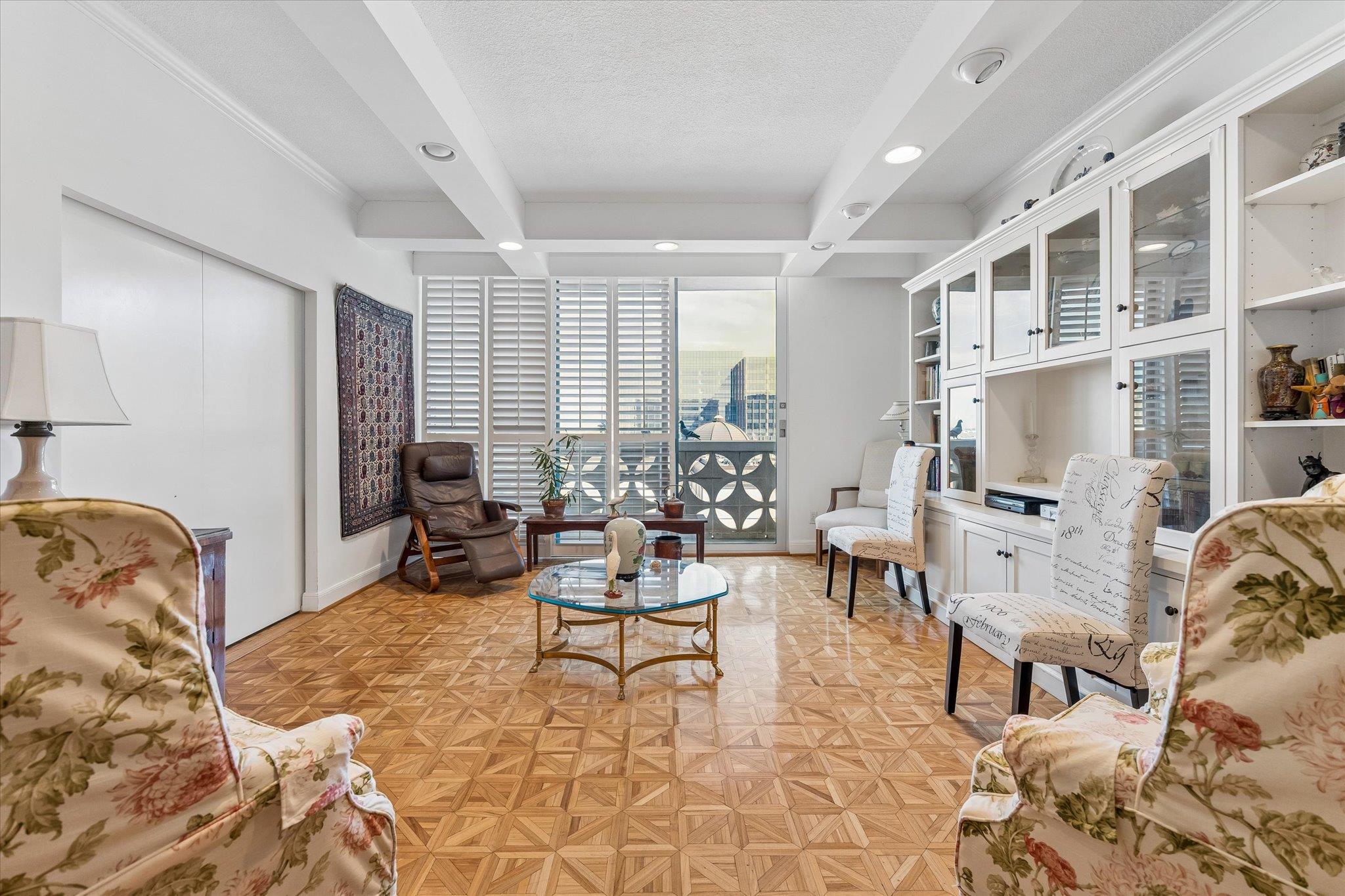1801 Lavaca ST # 6E