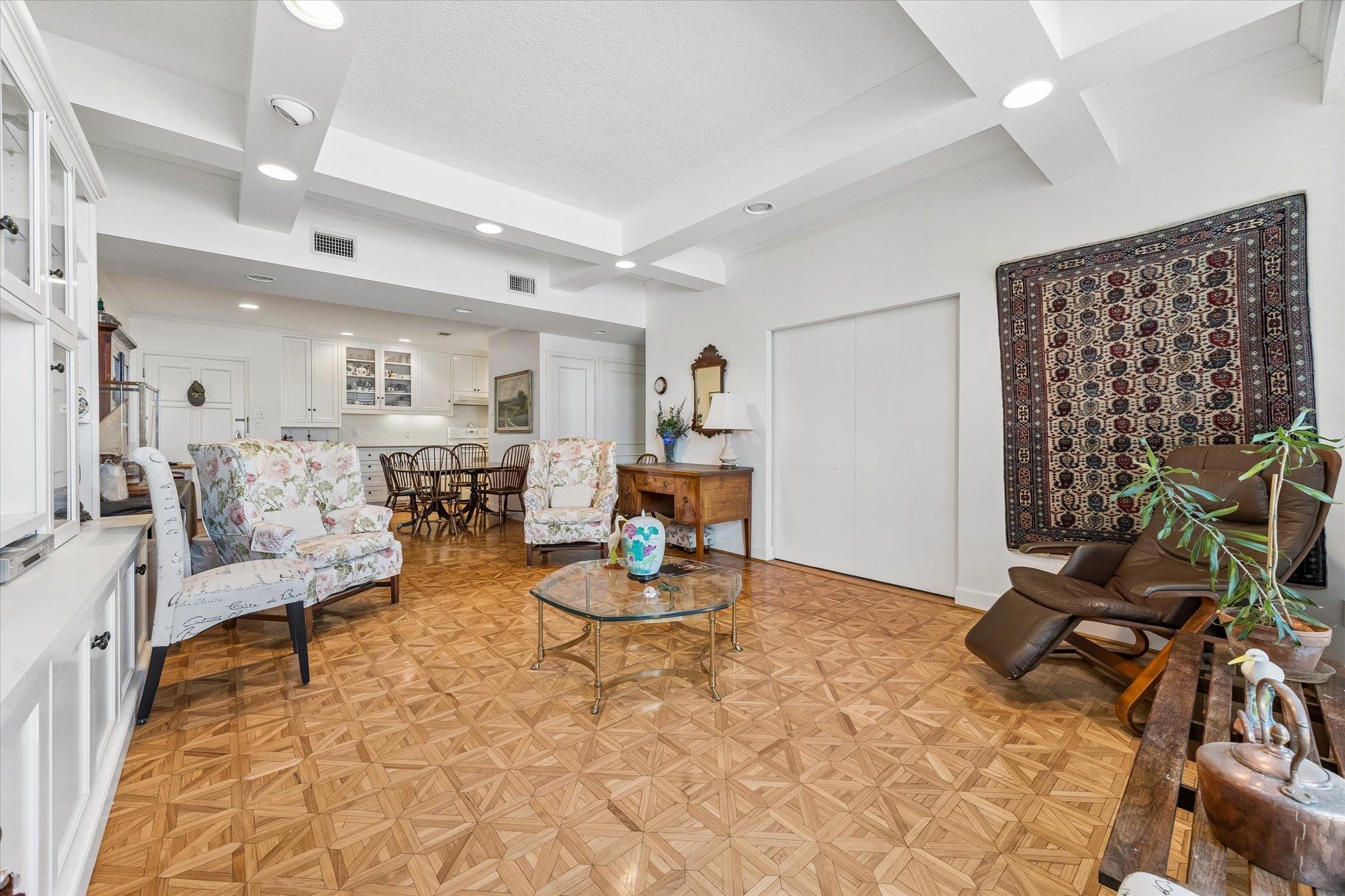 1801 Lavaca ST # 6E