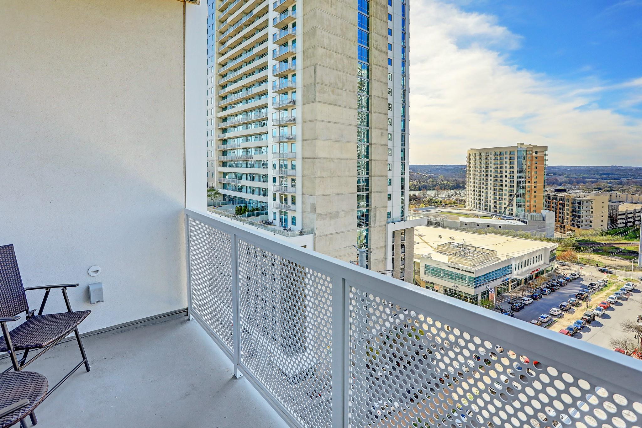 301 West Ave # 1209