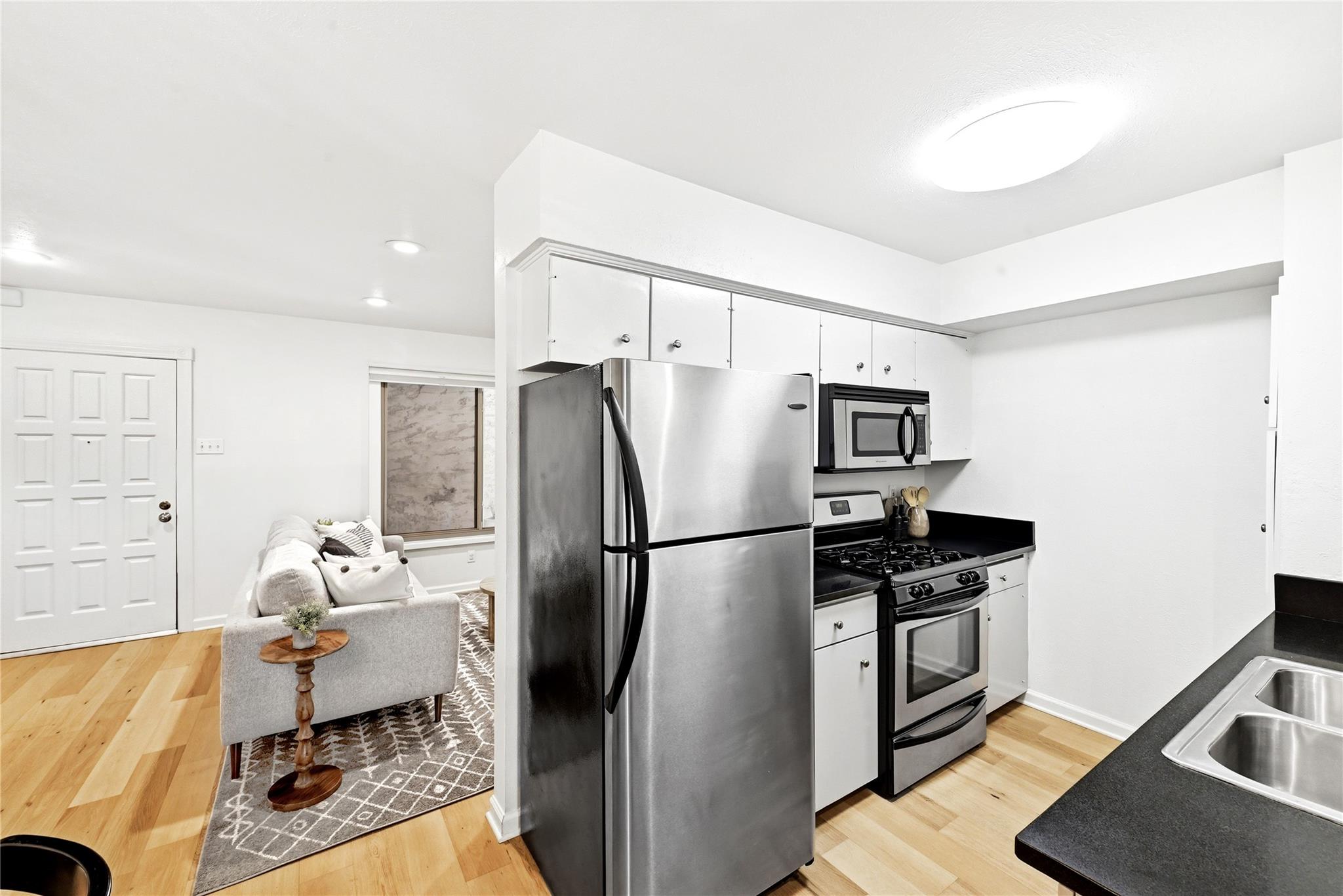 505 W 7th ST # 113