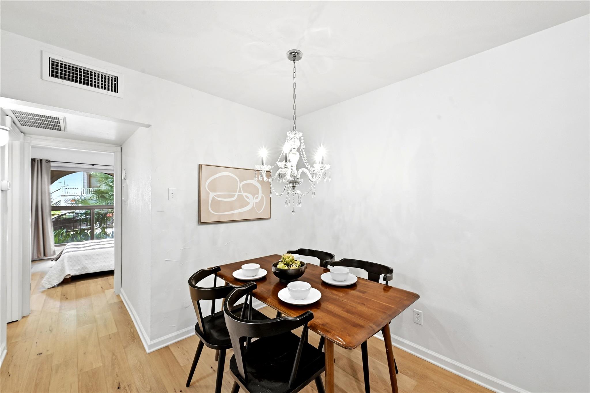 505 W 7th ST # 113