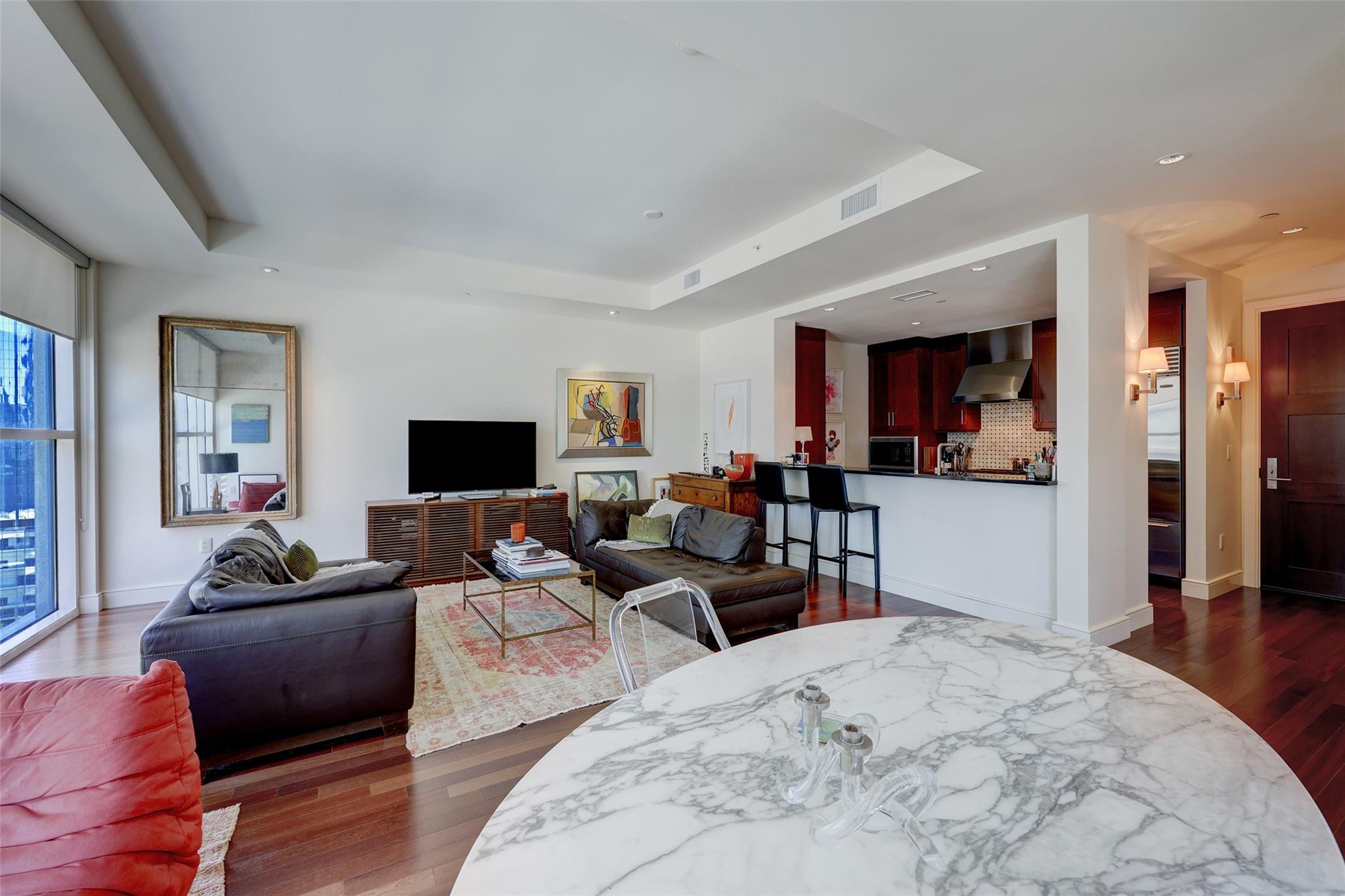 98 San Jacinto BLVD # 1803