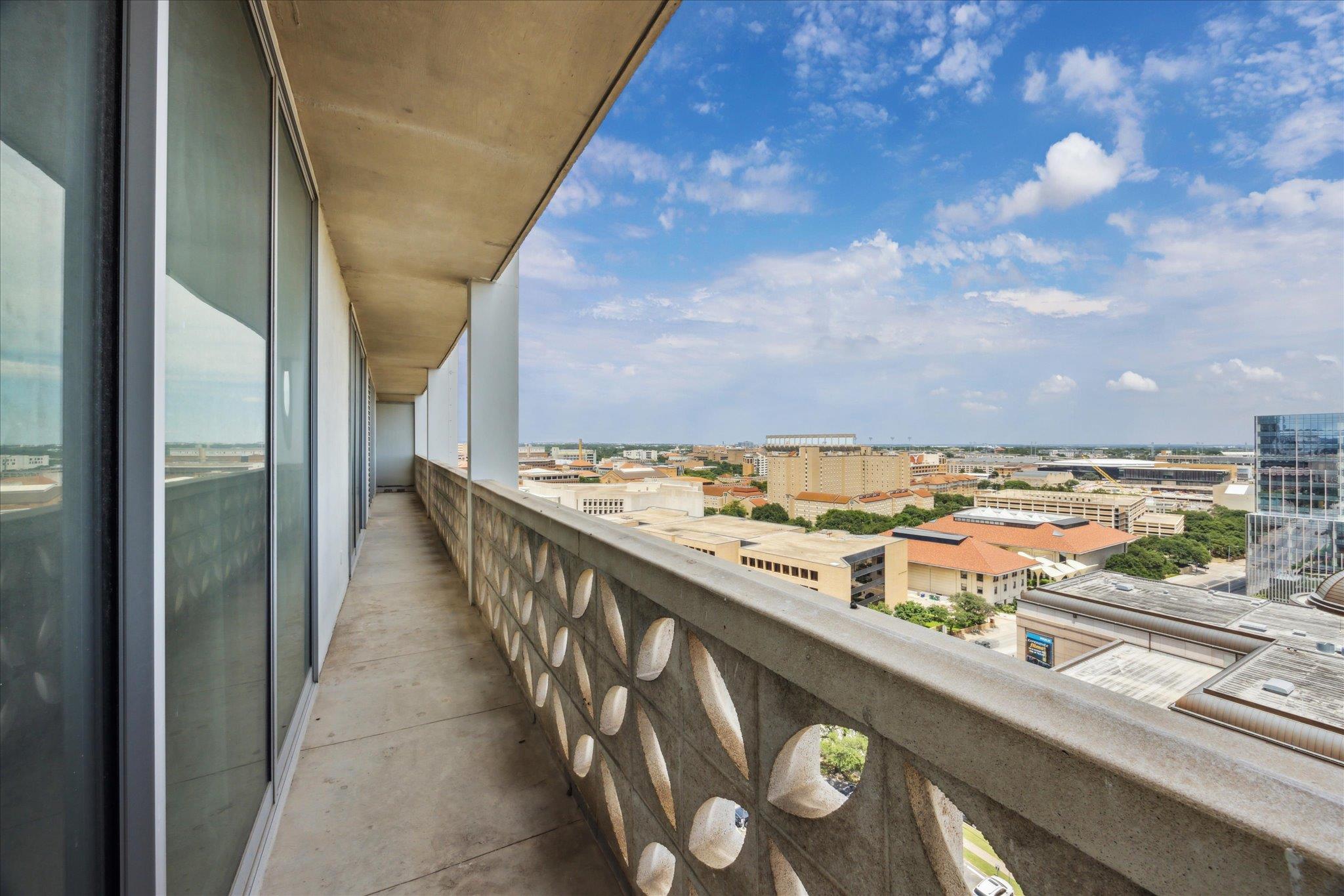 1801 Lavaca ST # 14G