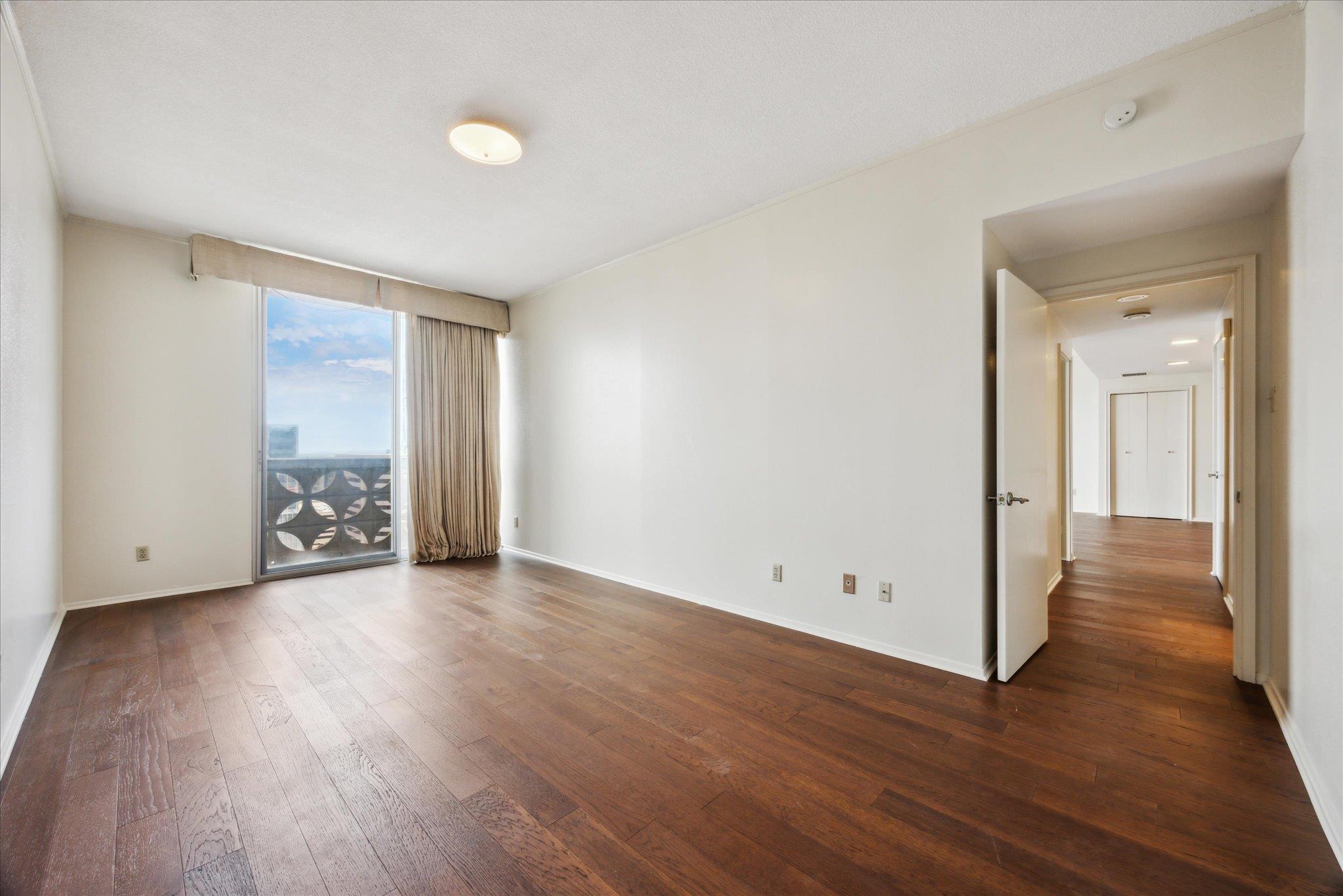 1801 Lavaca ST # 14G
