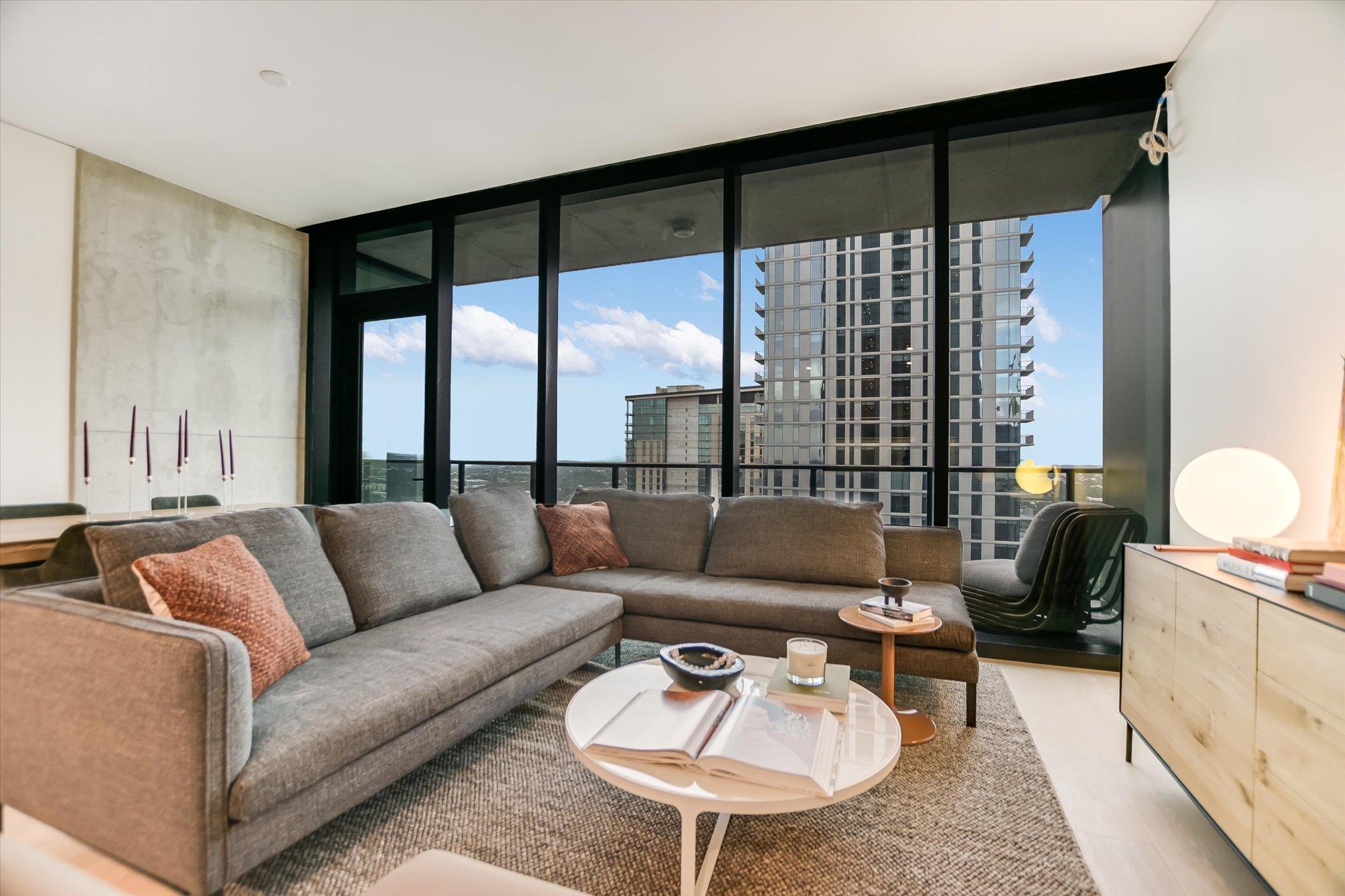 610 Davis ST # 3402