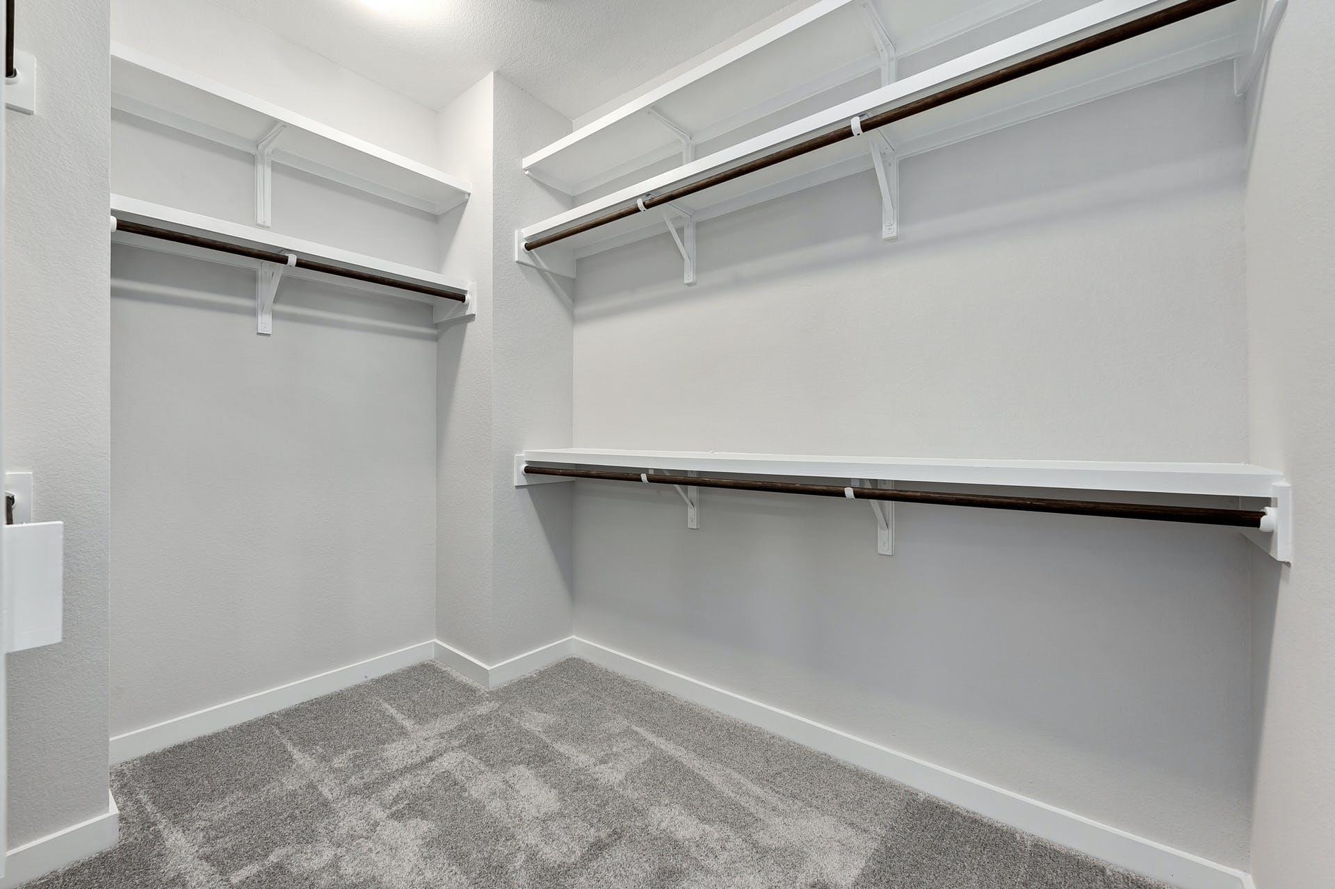 12001 Vista Parke DR # 701