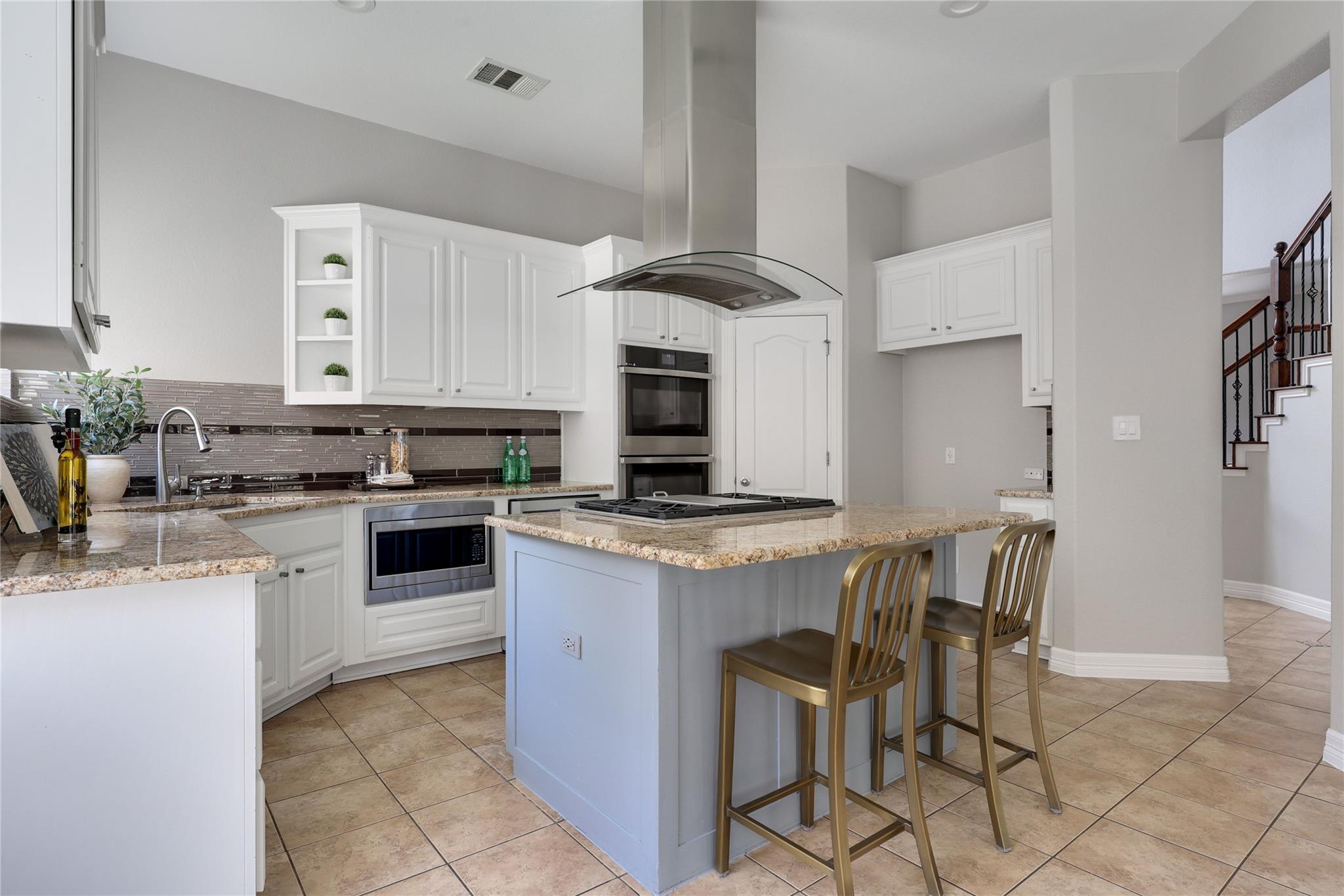 9817 Royal New Kent DR