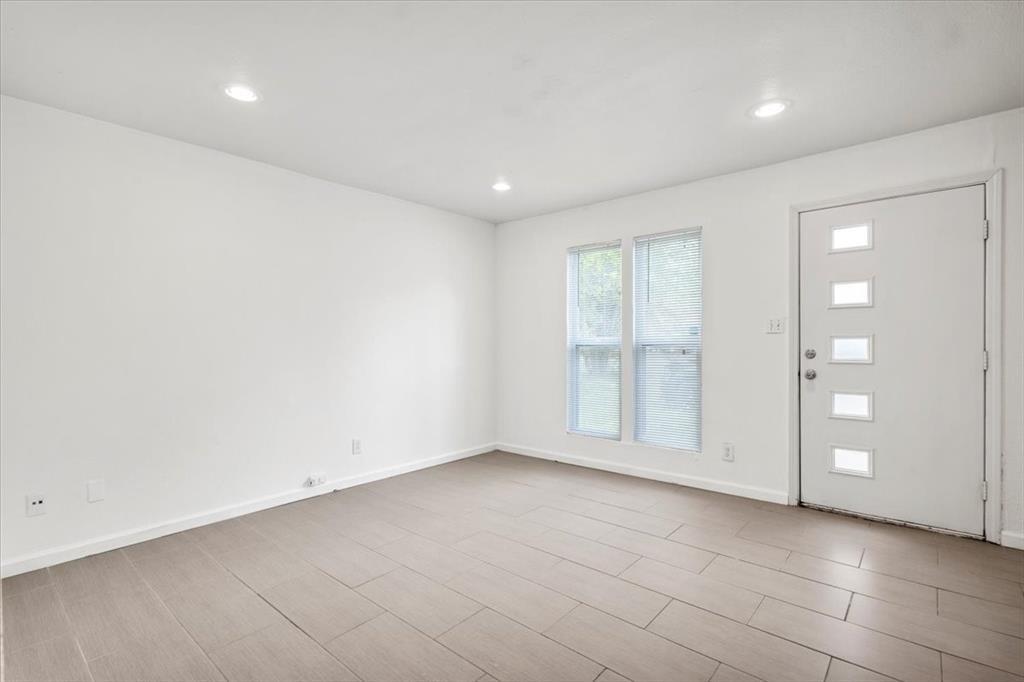 3464 Willowrun DR # B