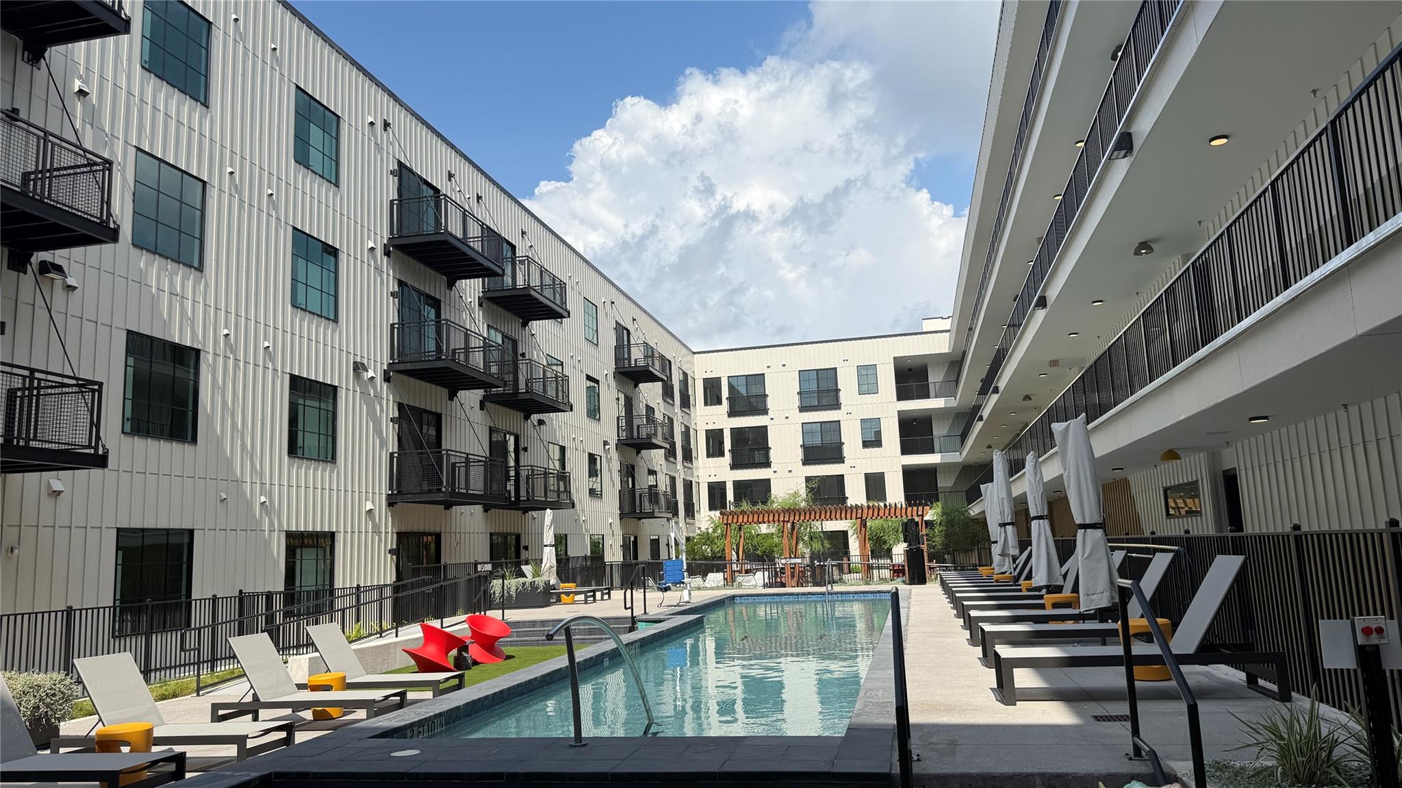 4315 S Congress Ave # 515