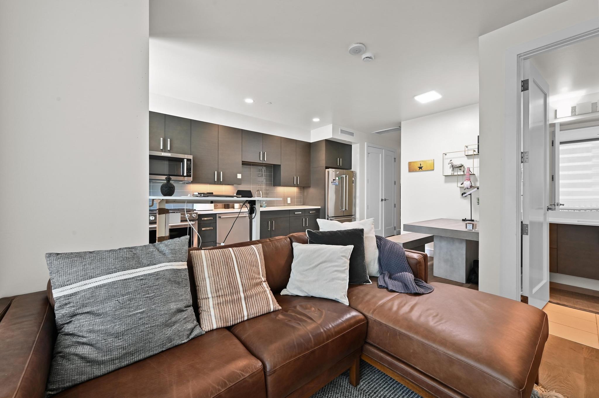 222 West Ave # 1505