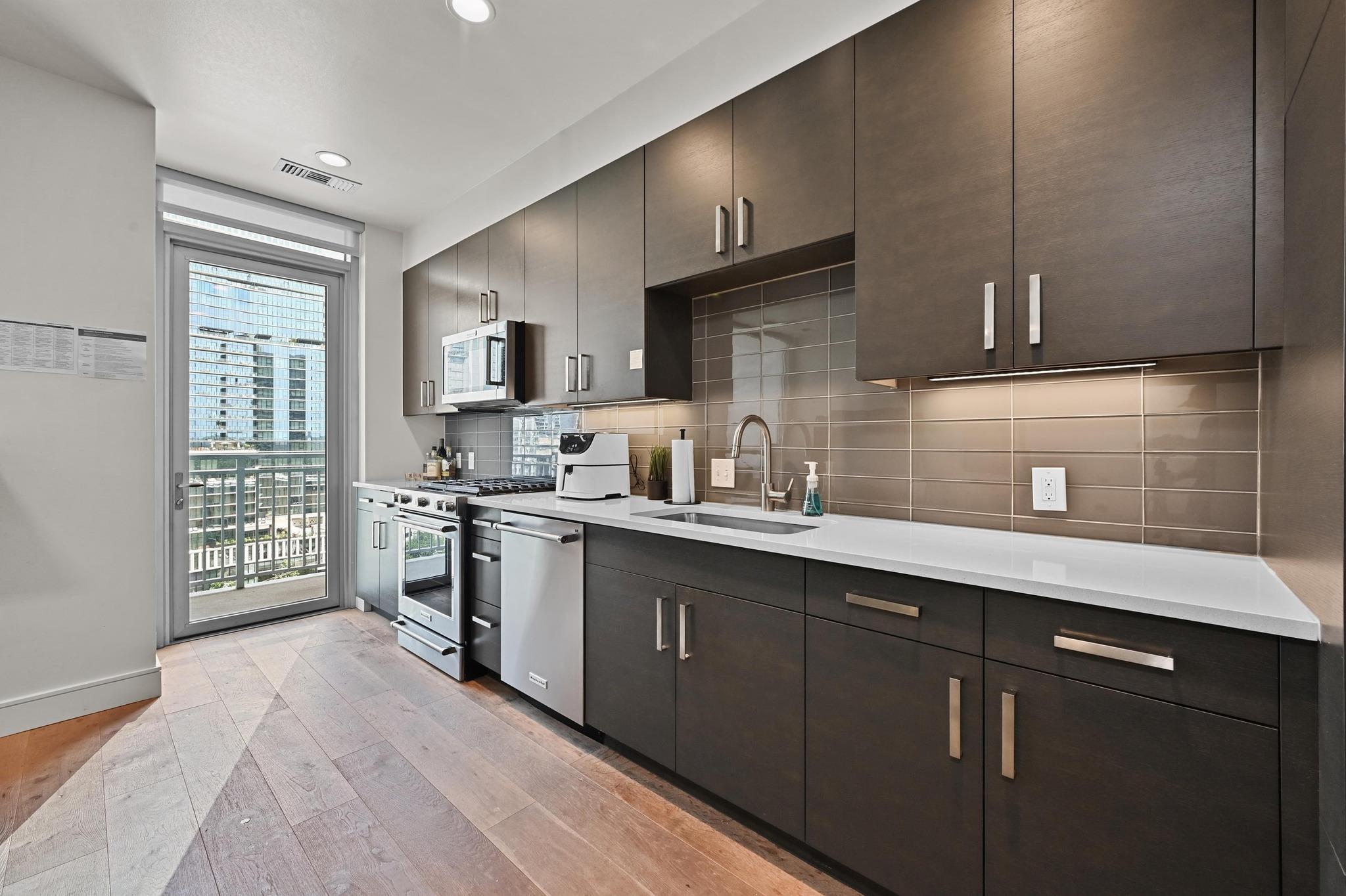 222 West Ave # 1505