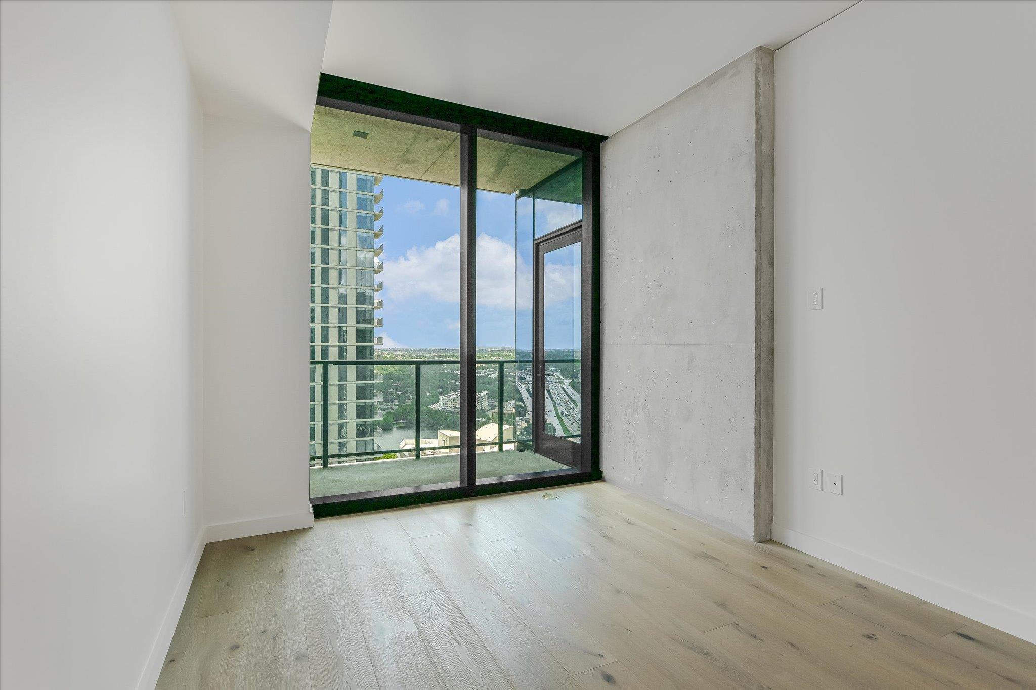 610 Davis ST # 2904