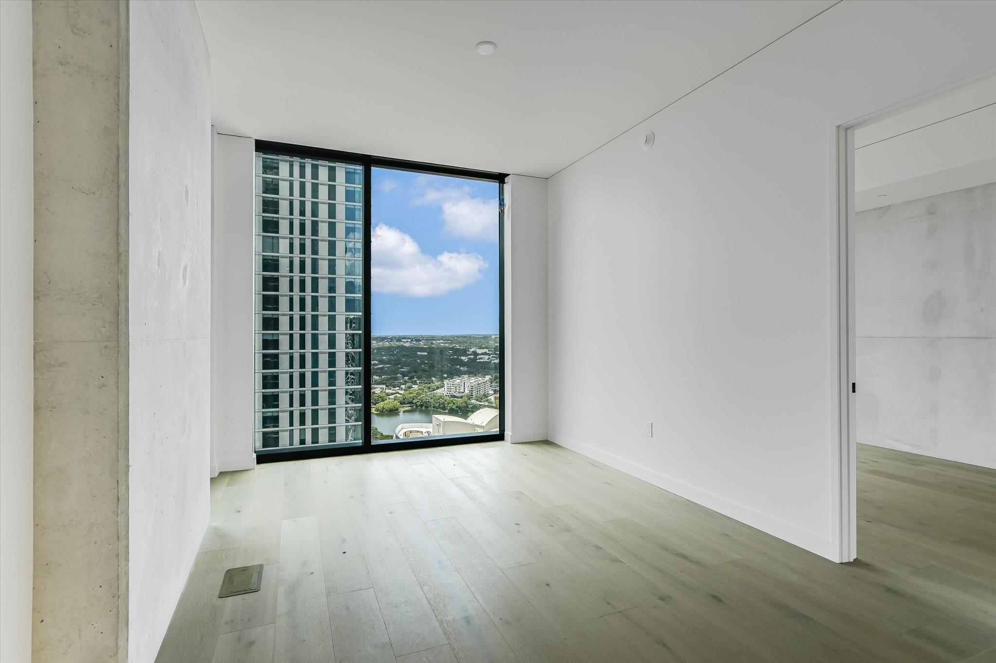 610 Davis ST # 2904