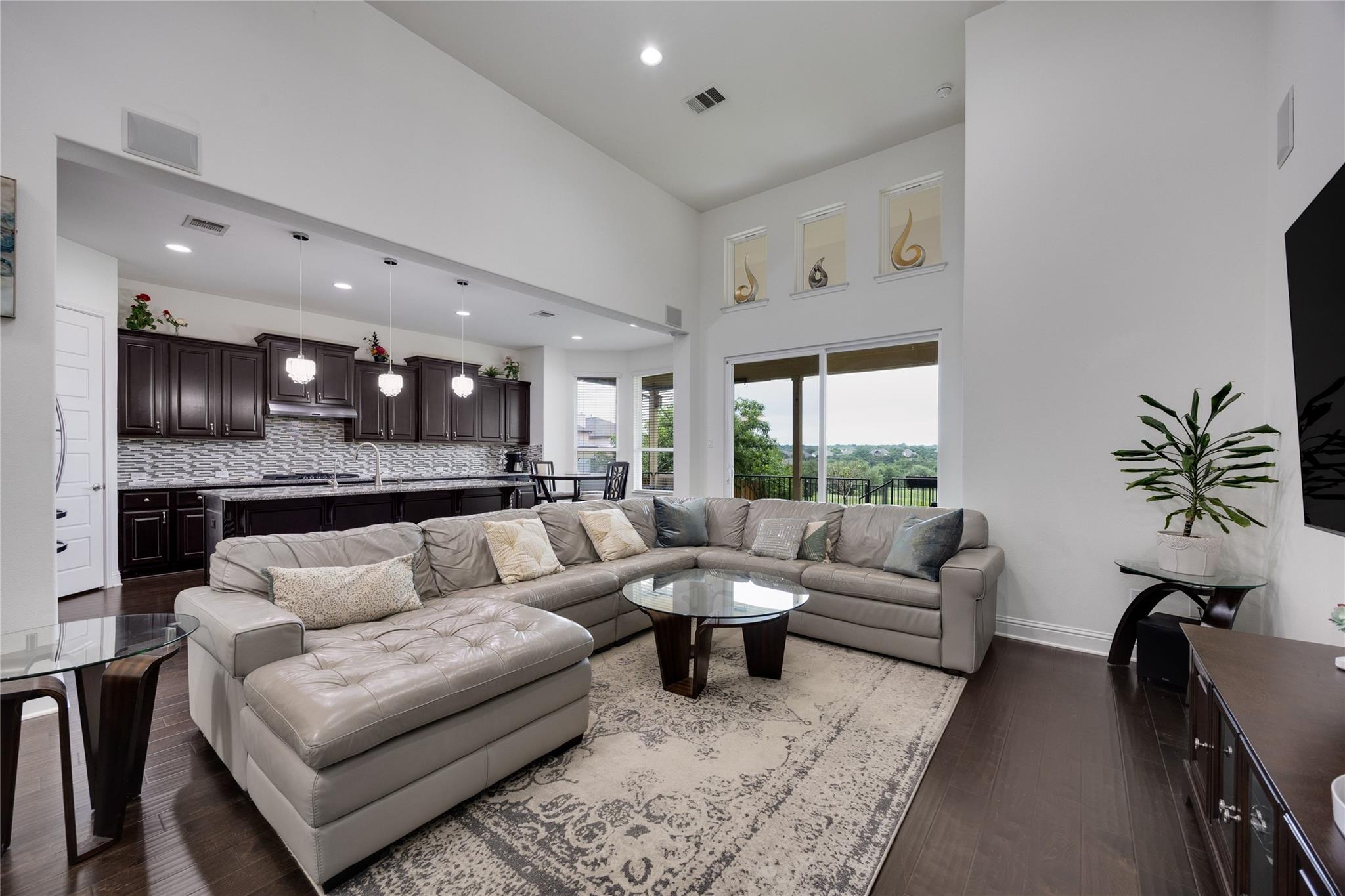 4208 Bonanza DR