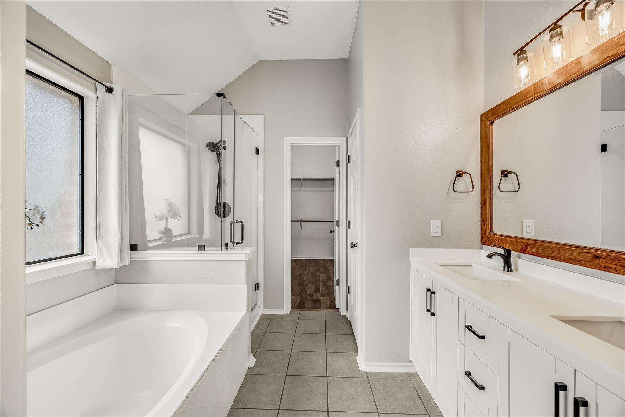 4319 S Summercrest LOOP