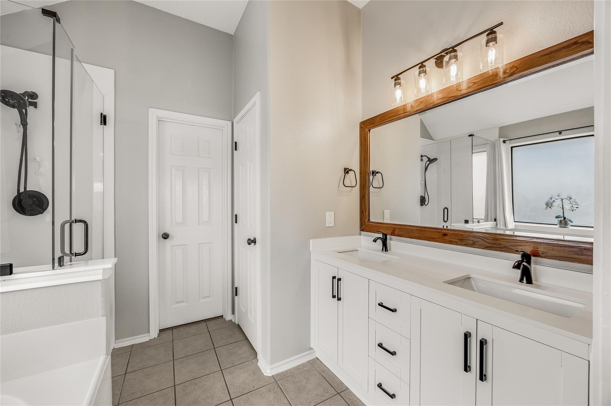 4319 S Summercrest LOOP