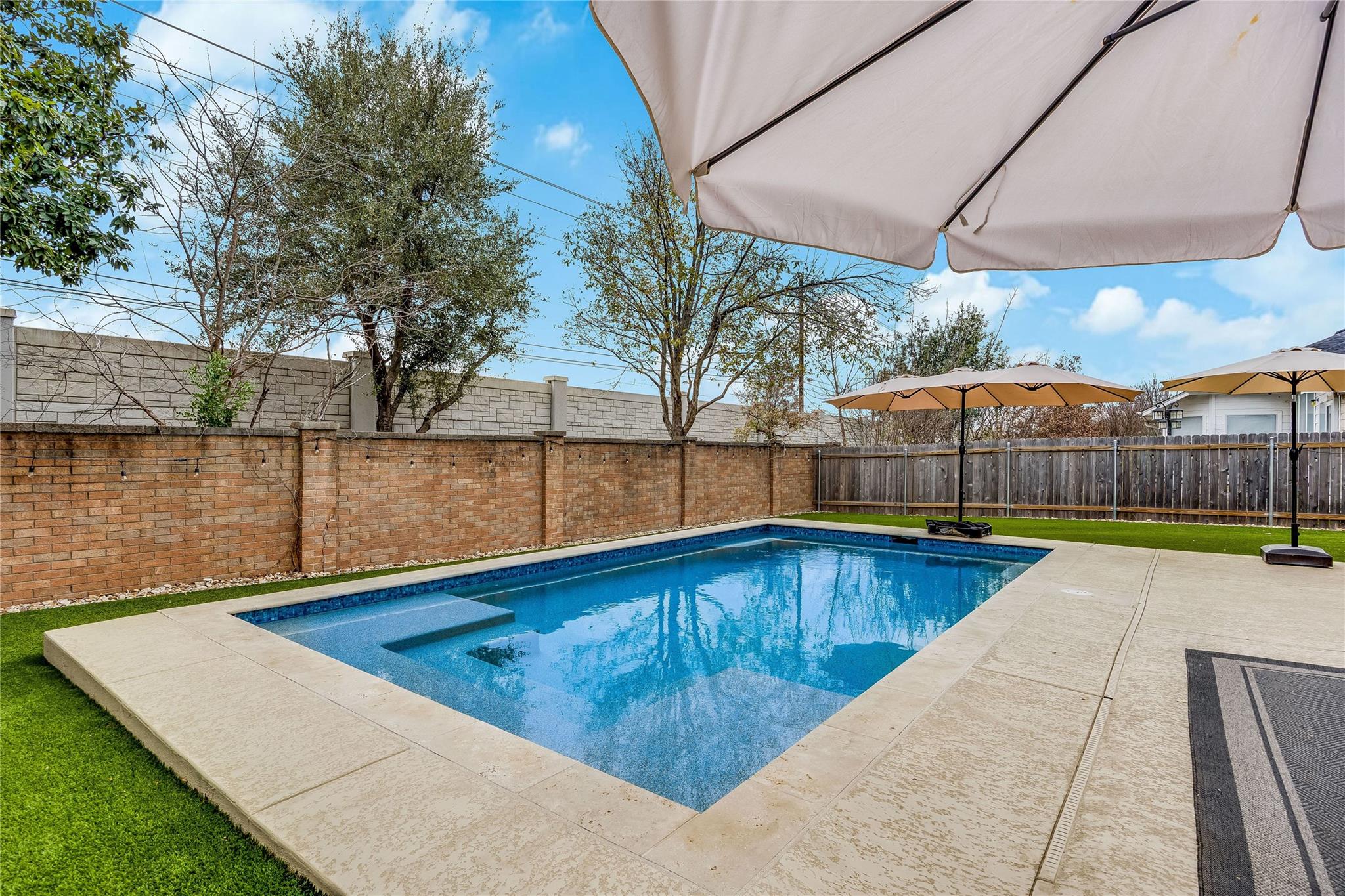 4319 S Summercrest LOOP