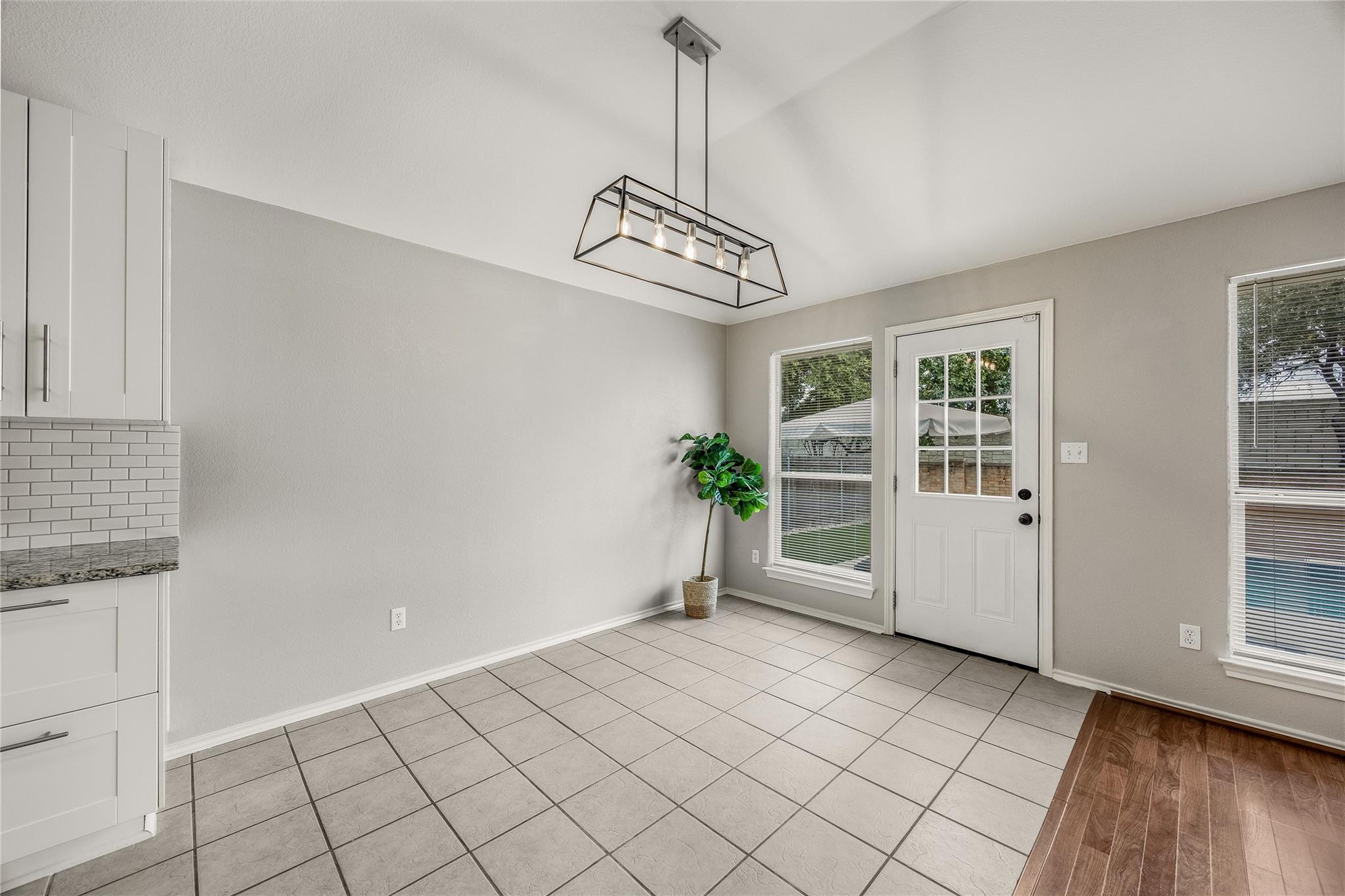 4319 S Summercrest LOOP