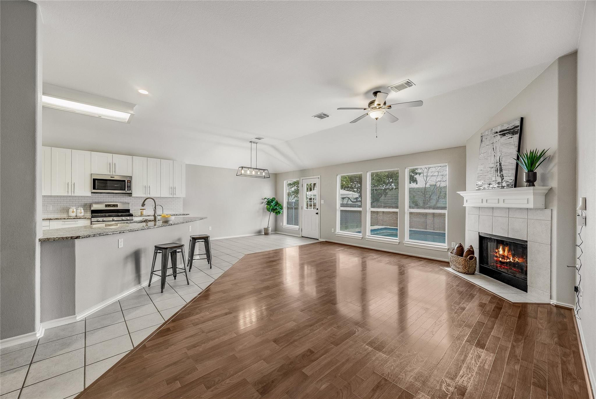 4319 S Summercrest LOOP