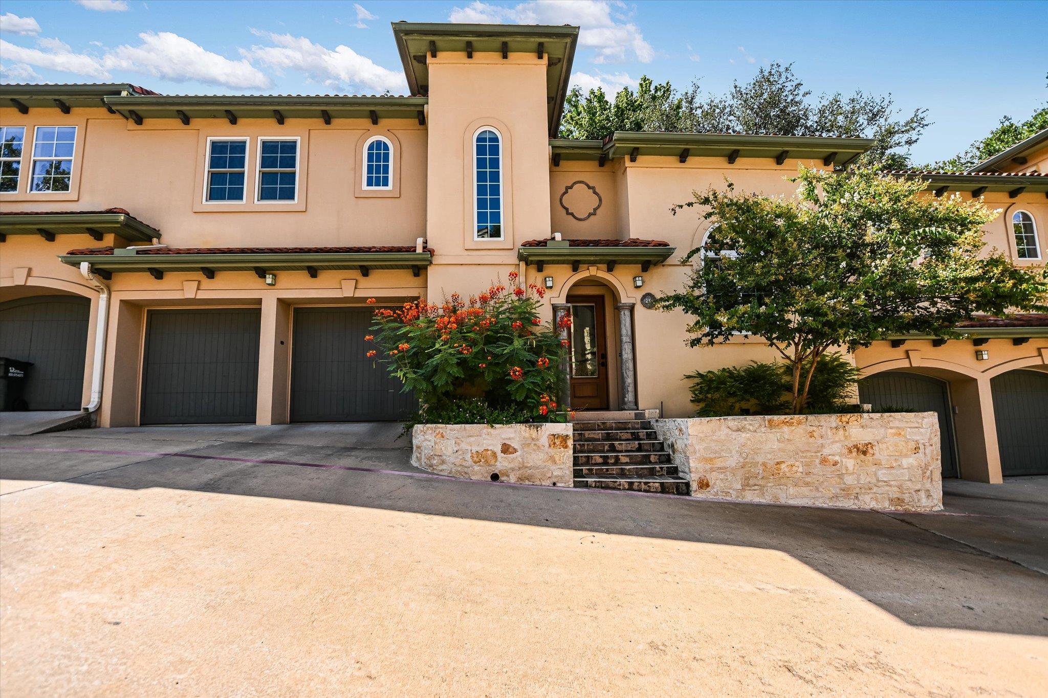 1529 Barton Springs Road RD # 24