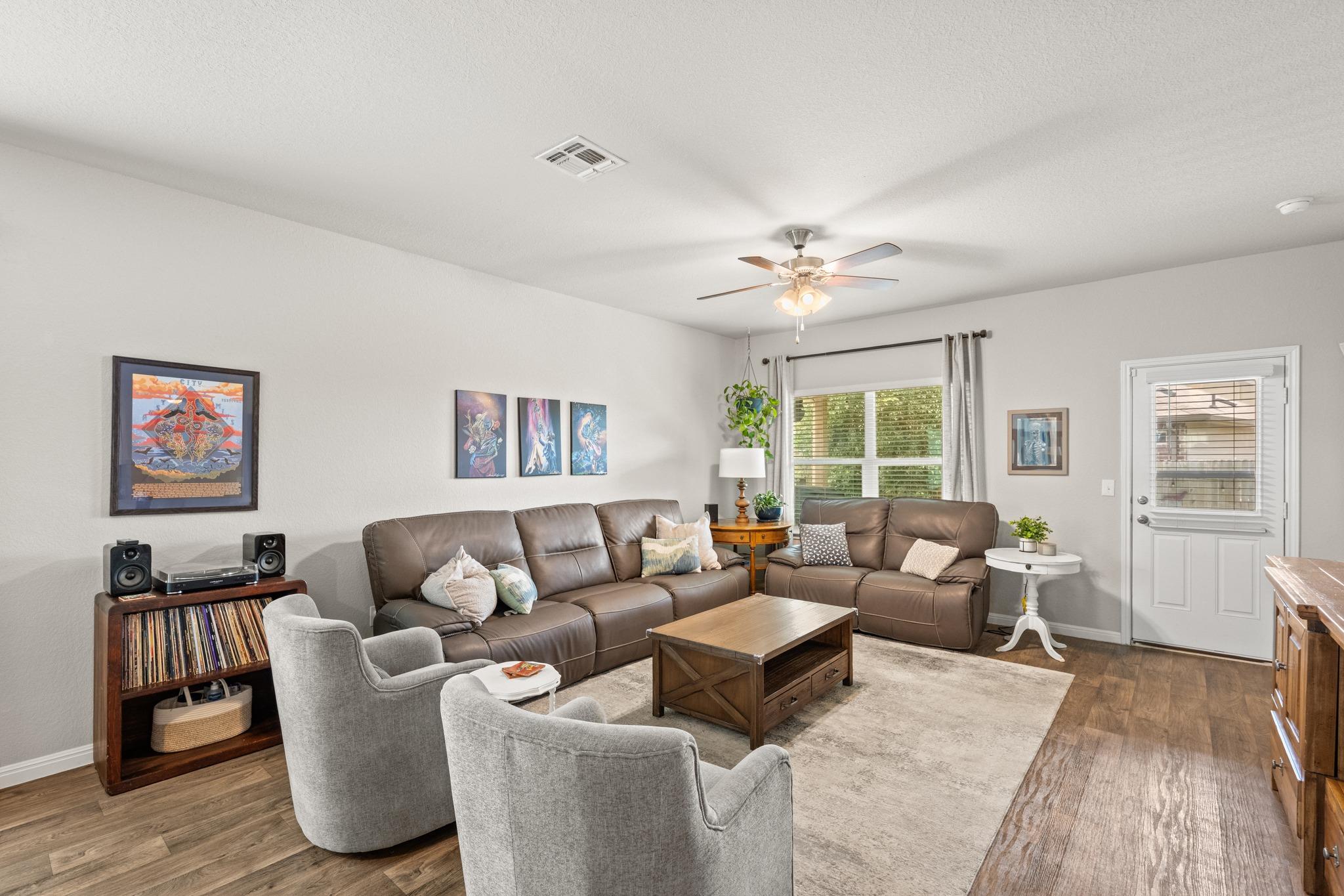 2109 Dickinson TER
