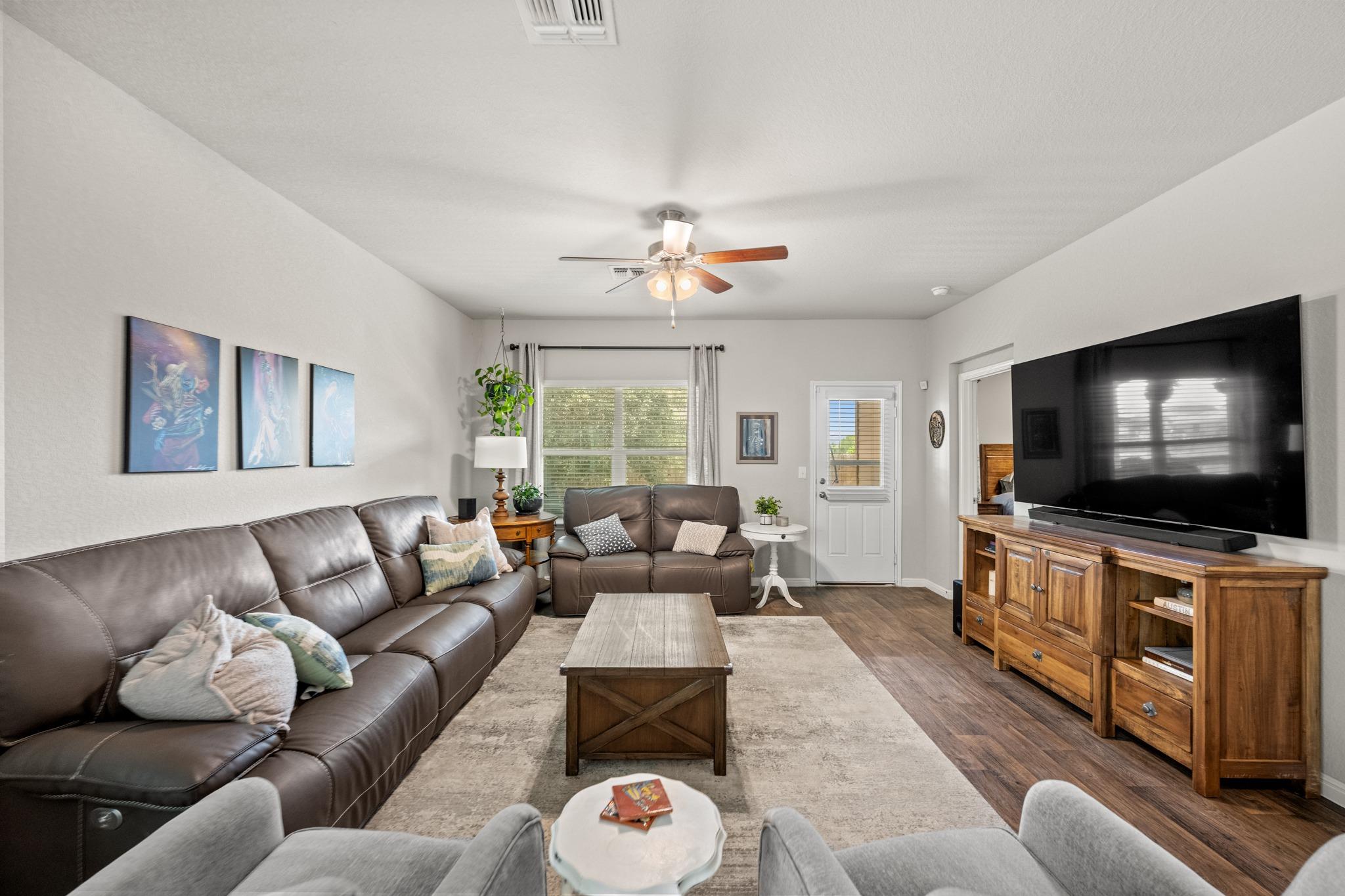 2109 Dickinson TER