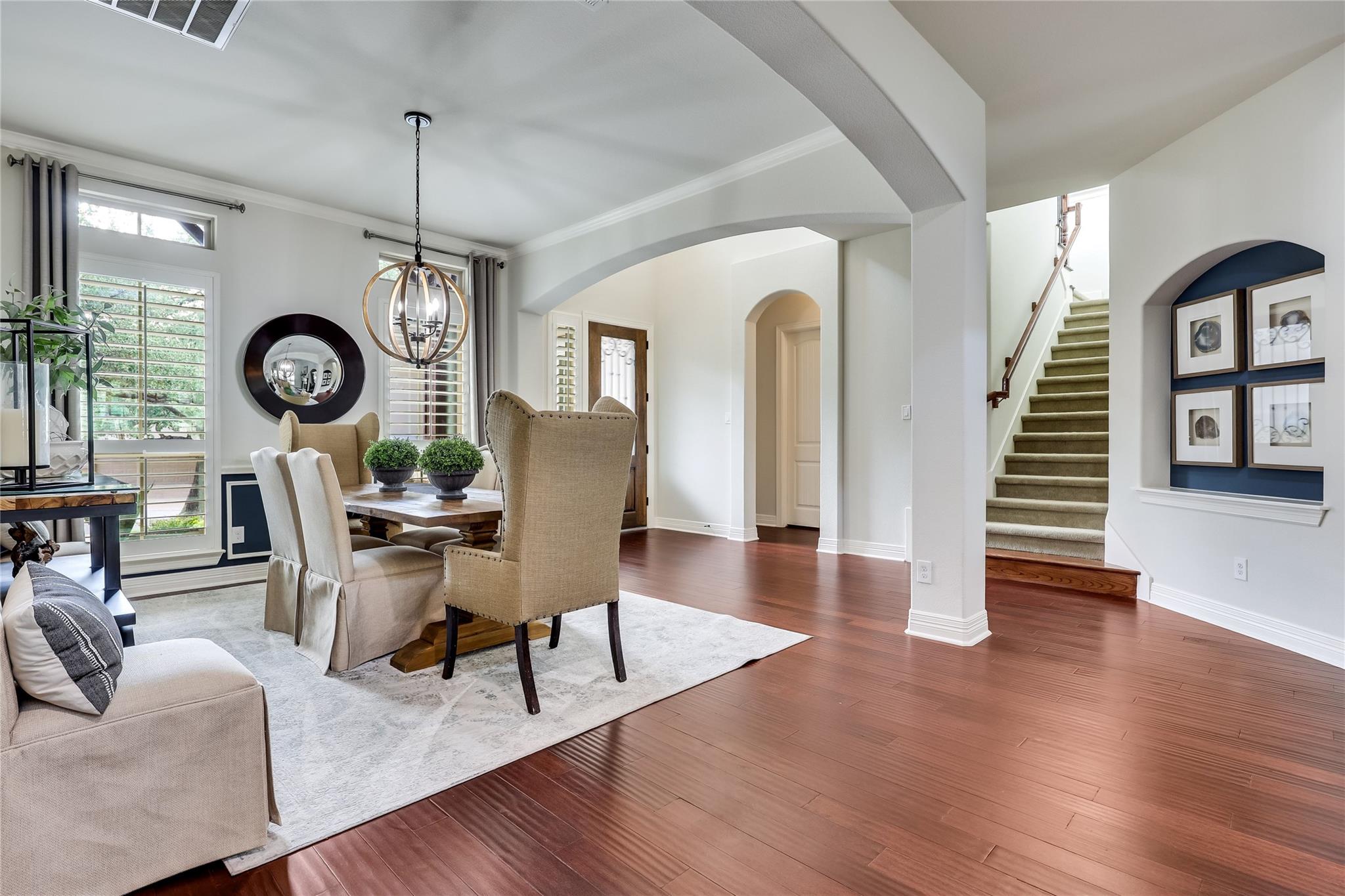 401 Bluff View RD