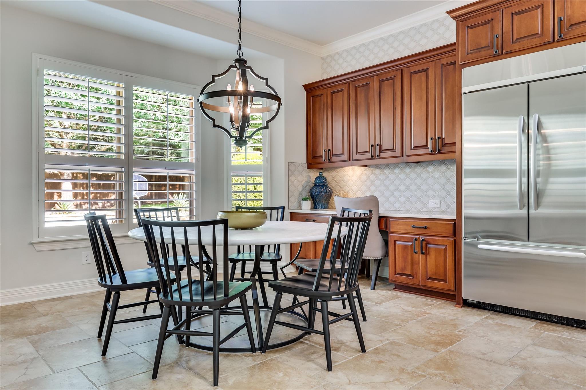 401 Bluff View RD