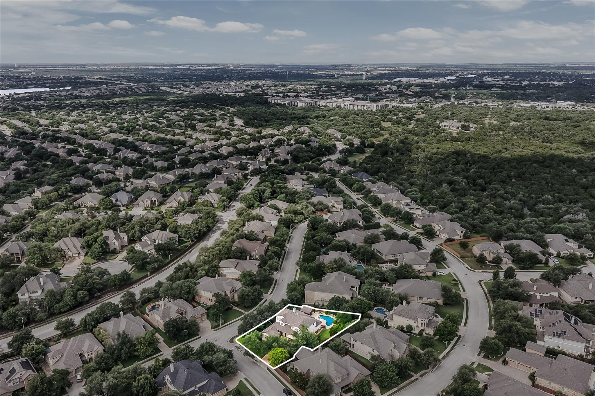 401 Bluff View RD