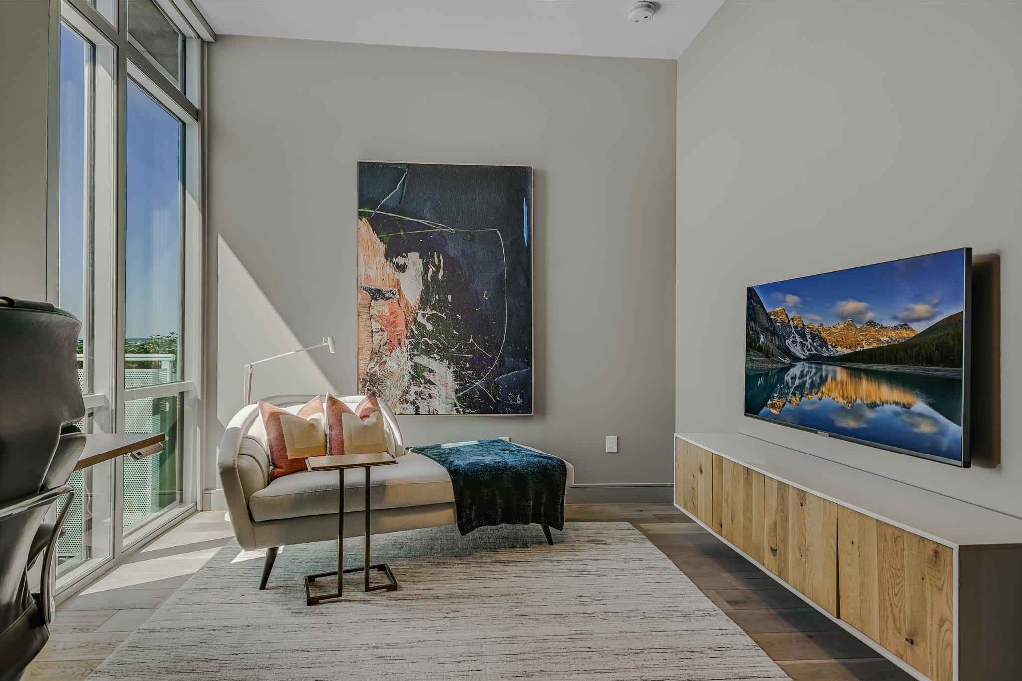 222 West Ave # 3002