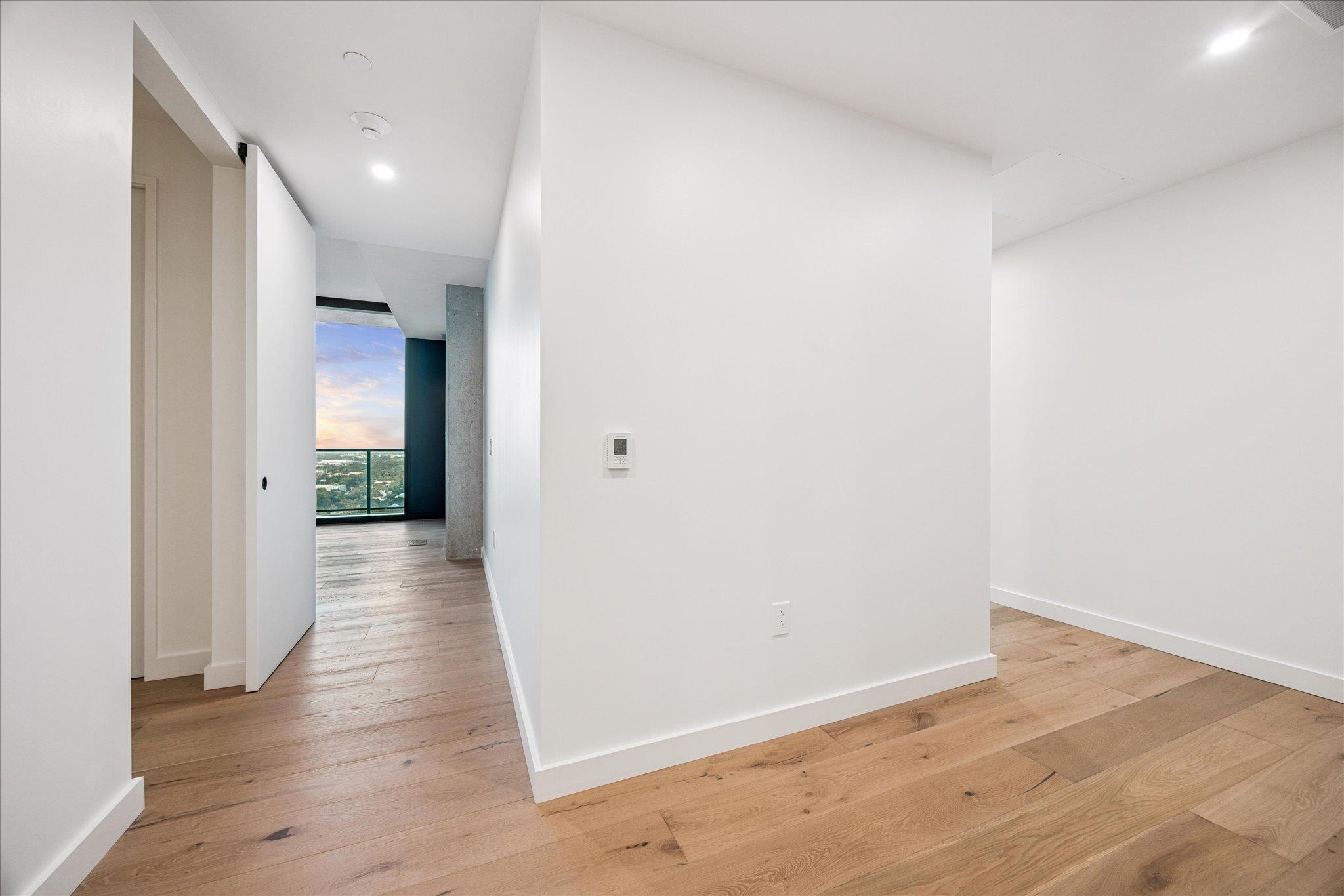 610 Davis ST # 2702