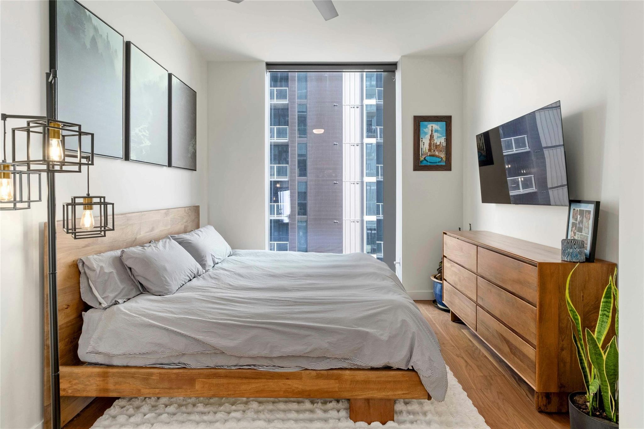 44 East Ave # 1507