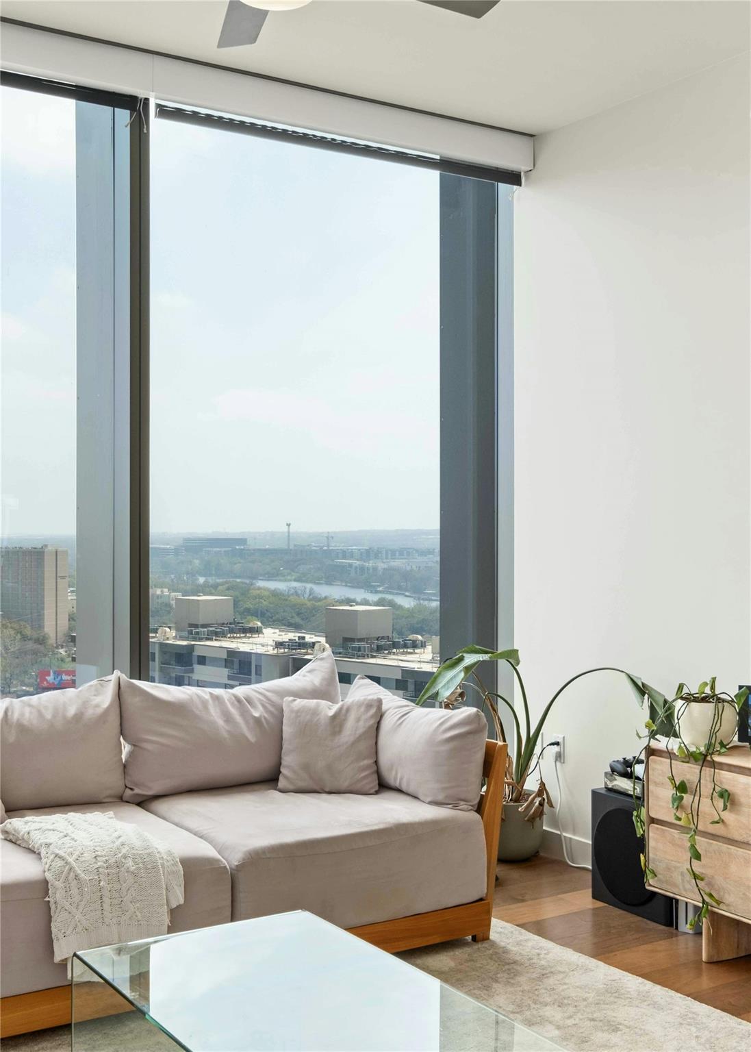 44 East Ave # 1507