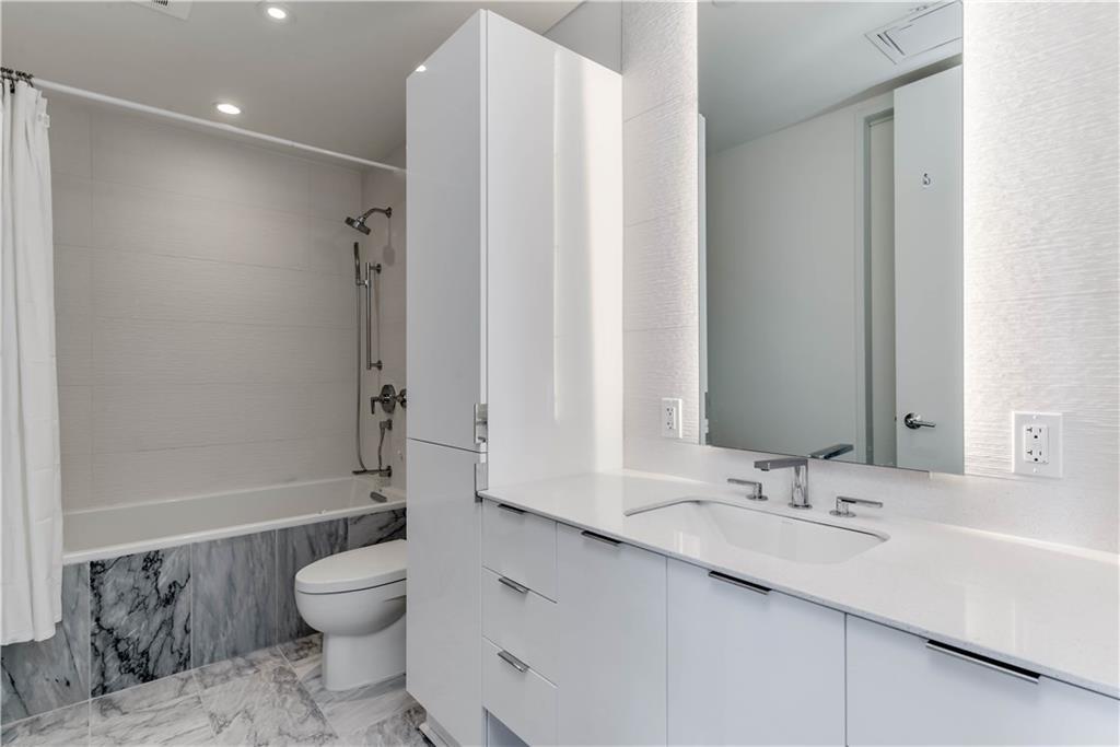 301 West Ave # 4808
