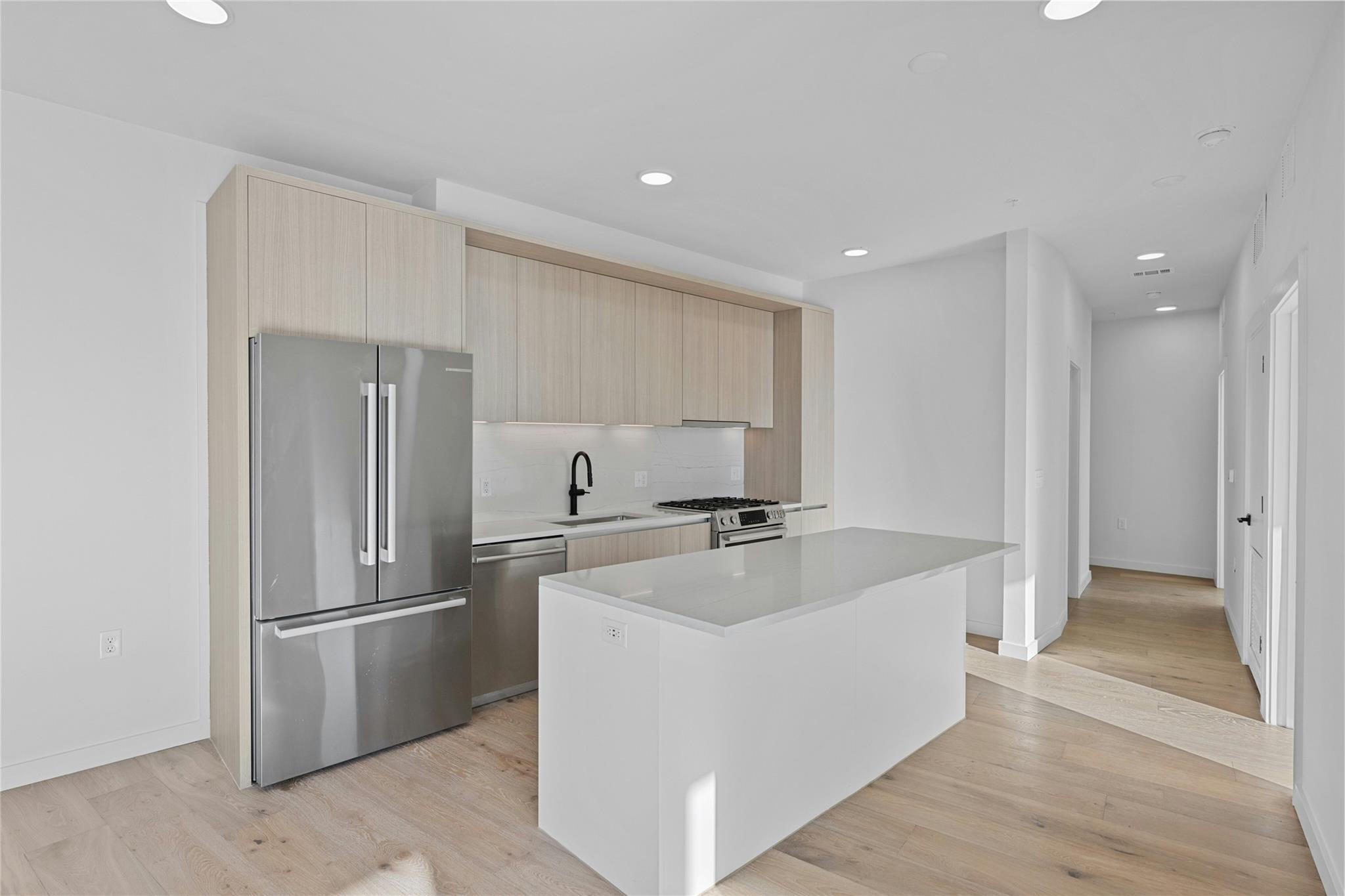 2209 S 1st ST # 321