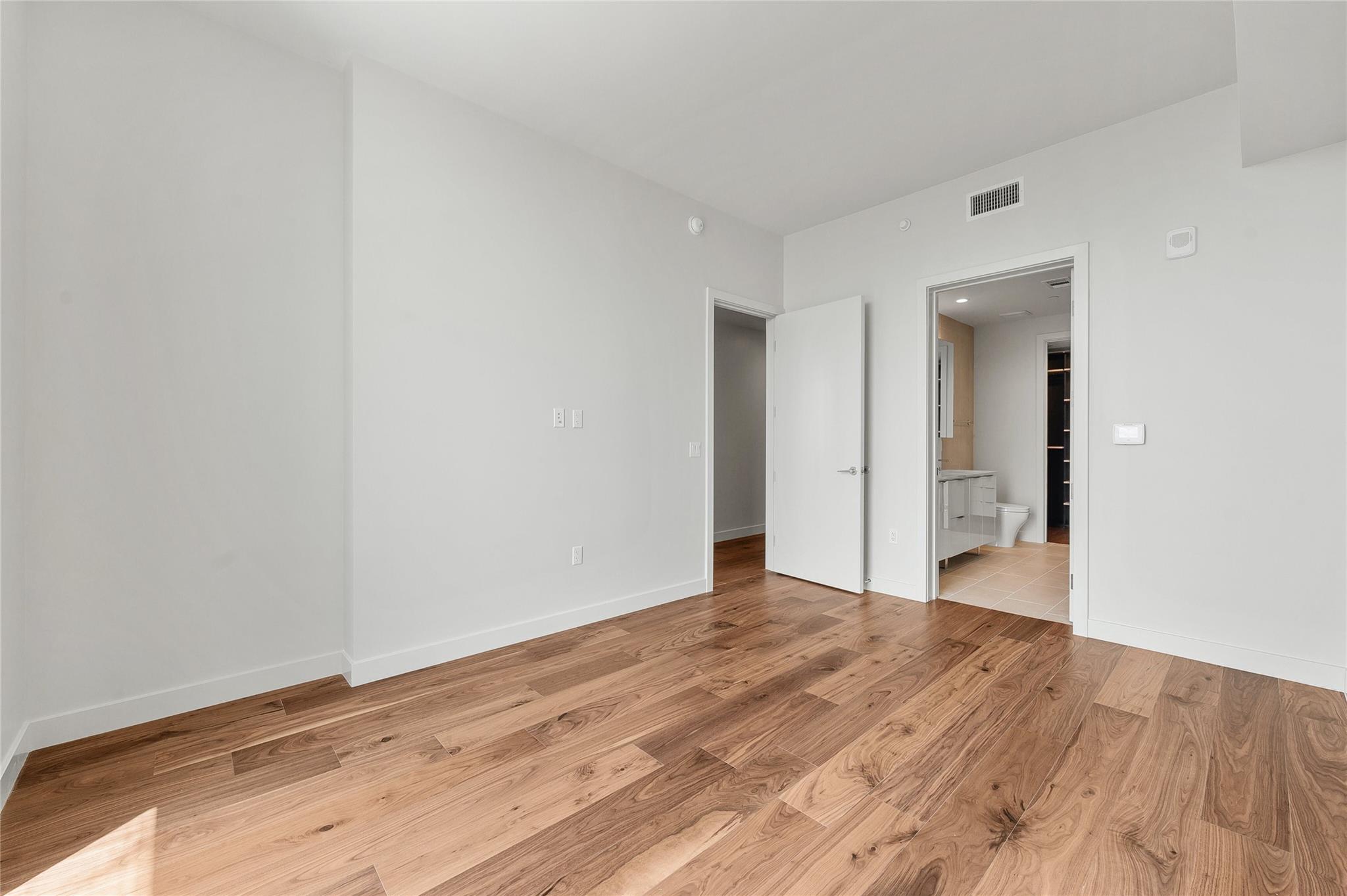 44 East Ave # 1701