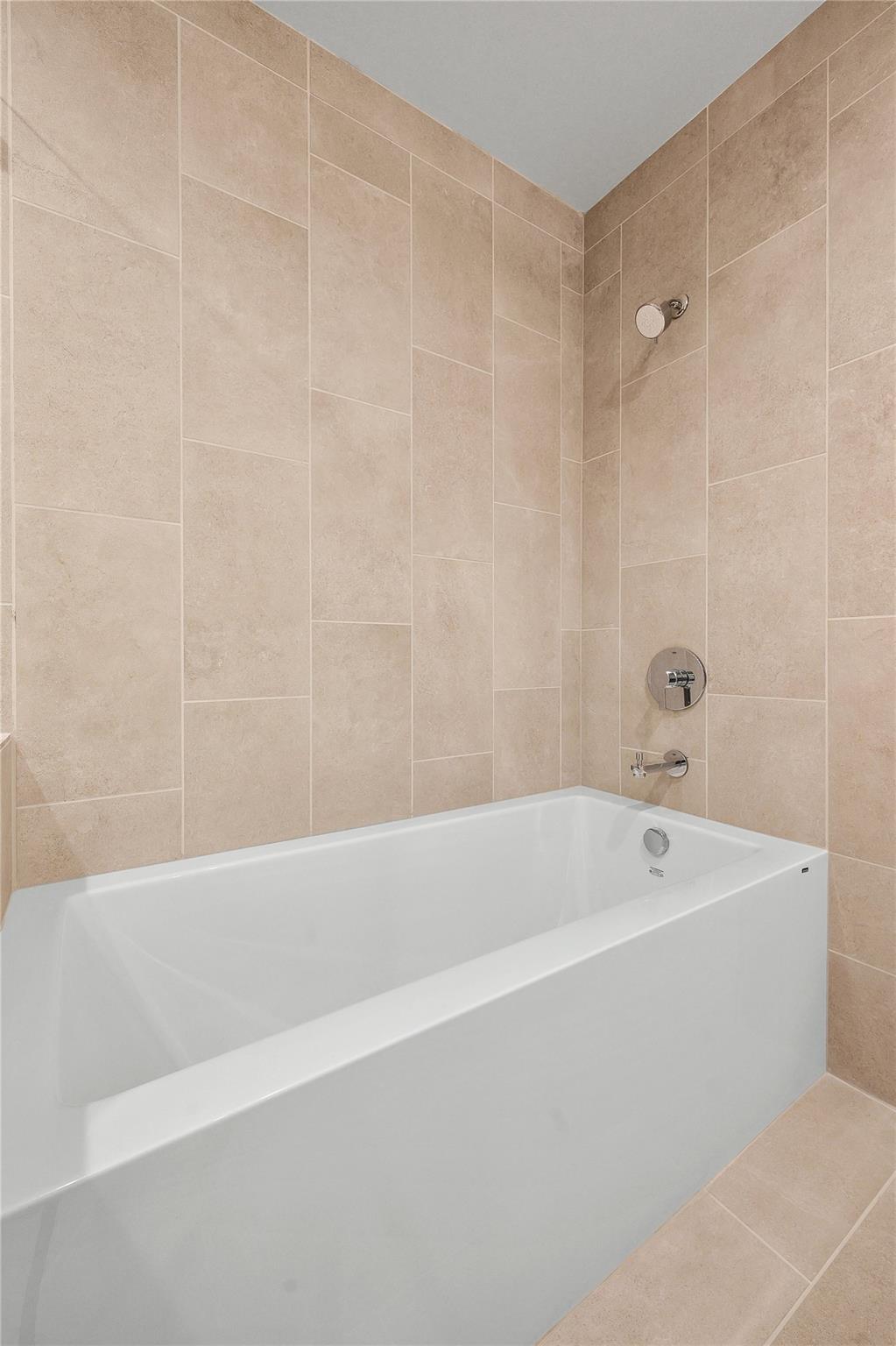 44 East Ave # 1701