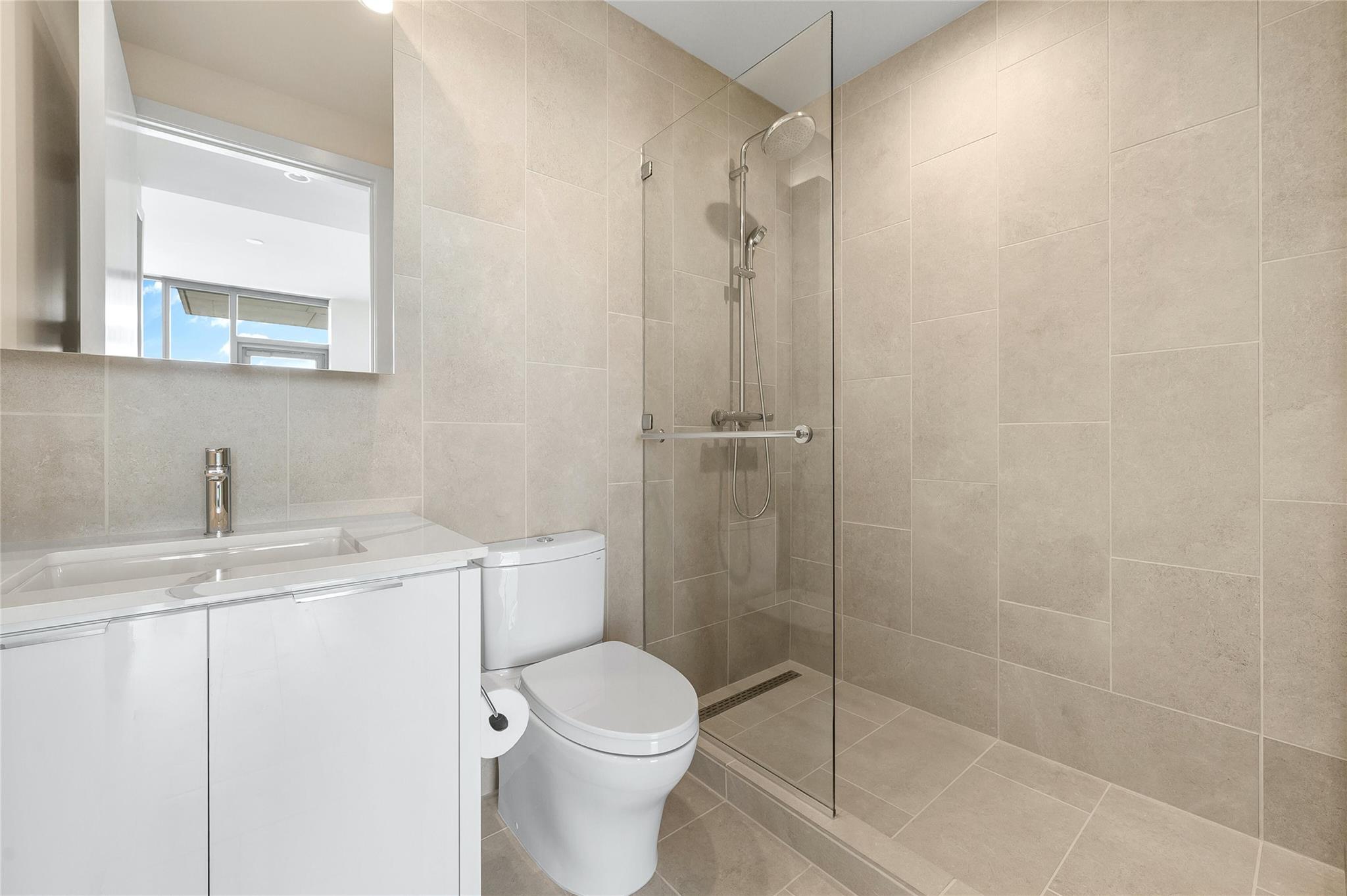 44 East Ave # 1701